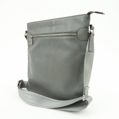 Louis Vuitton Sasha Taiga Leather, Gray, Leather, Handbag