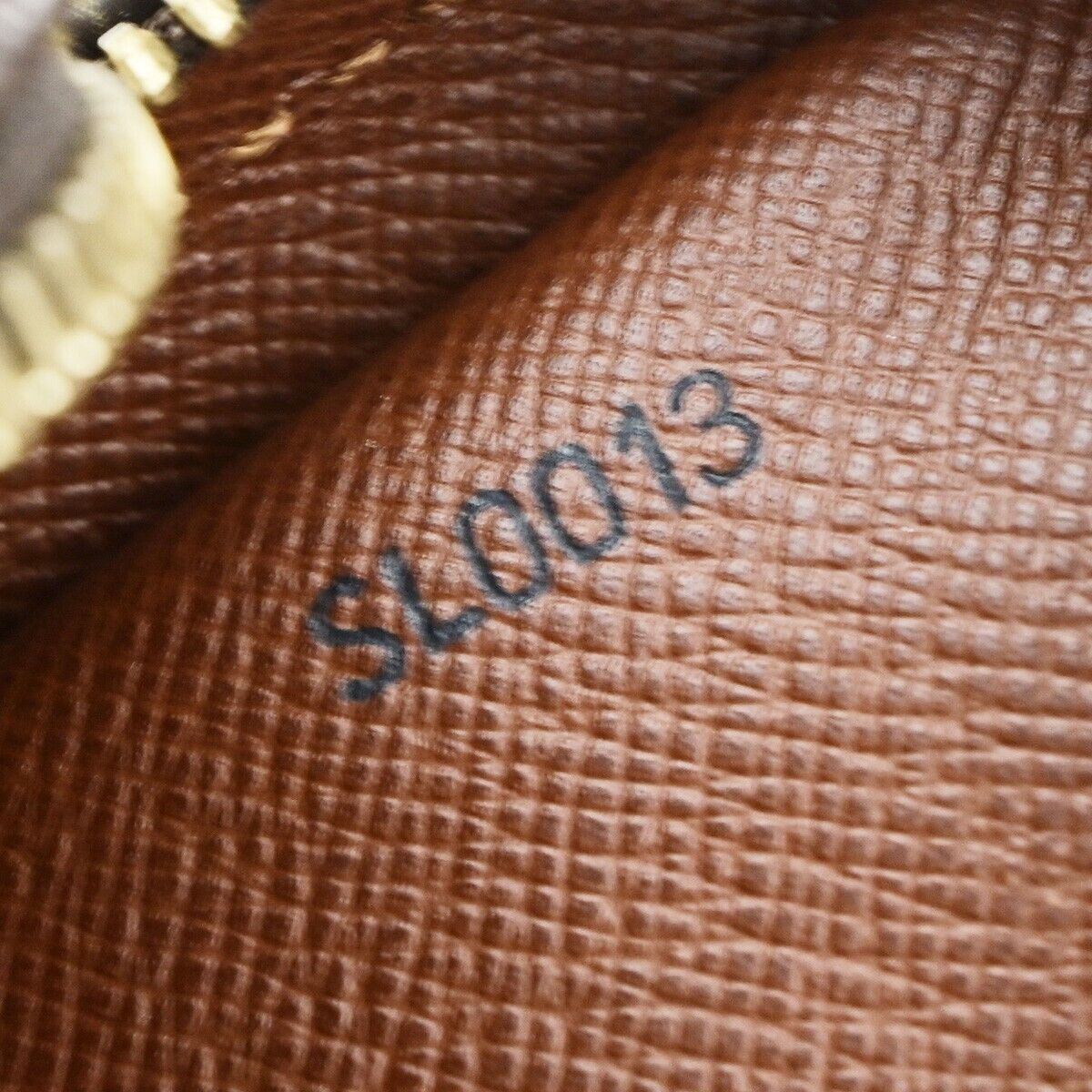 Louis Vuitton Danube, Brown, Canvas, shoulder