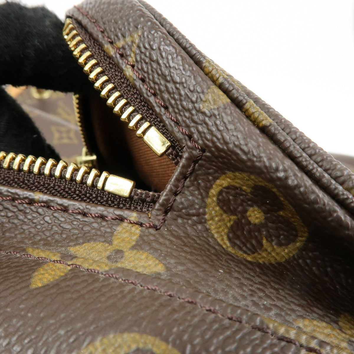 Louis Vuitton Vintage Montsouris Monogram Canvas, Brown, Canvas, Backpack