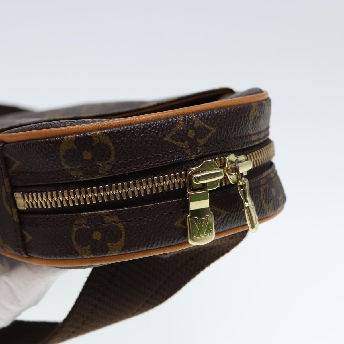 Louis Vuitton Pochette Gange Monogram Canvas, Brown, Canvas, Clutch