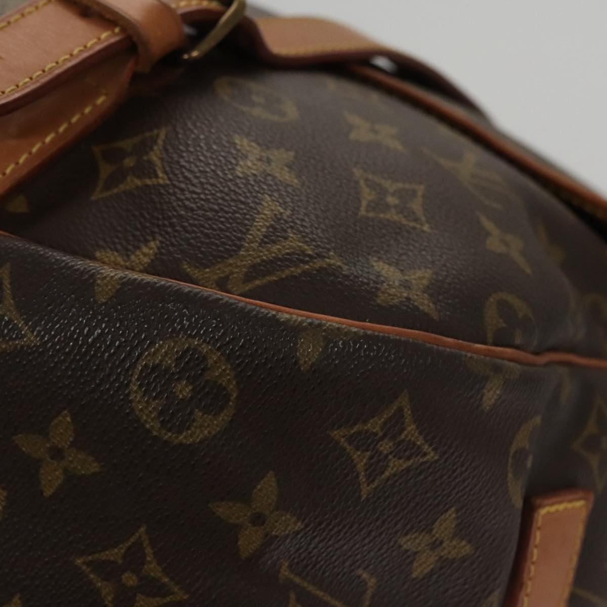 Louis Vuitton Saumur 43, Brown, Canvas, shoulder