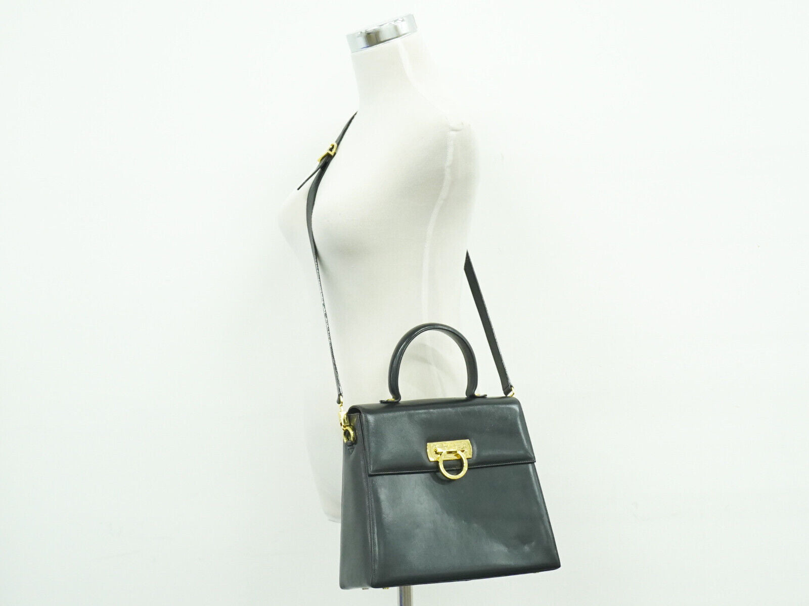 Salvatore Ferragamo Gancini, Green, Leather, handbag