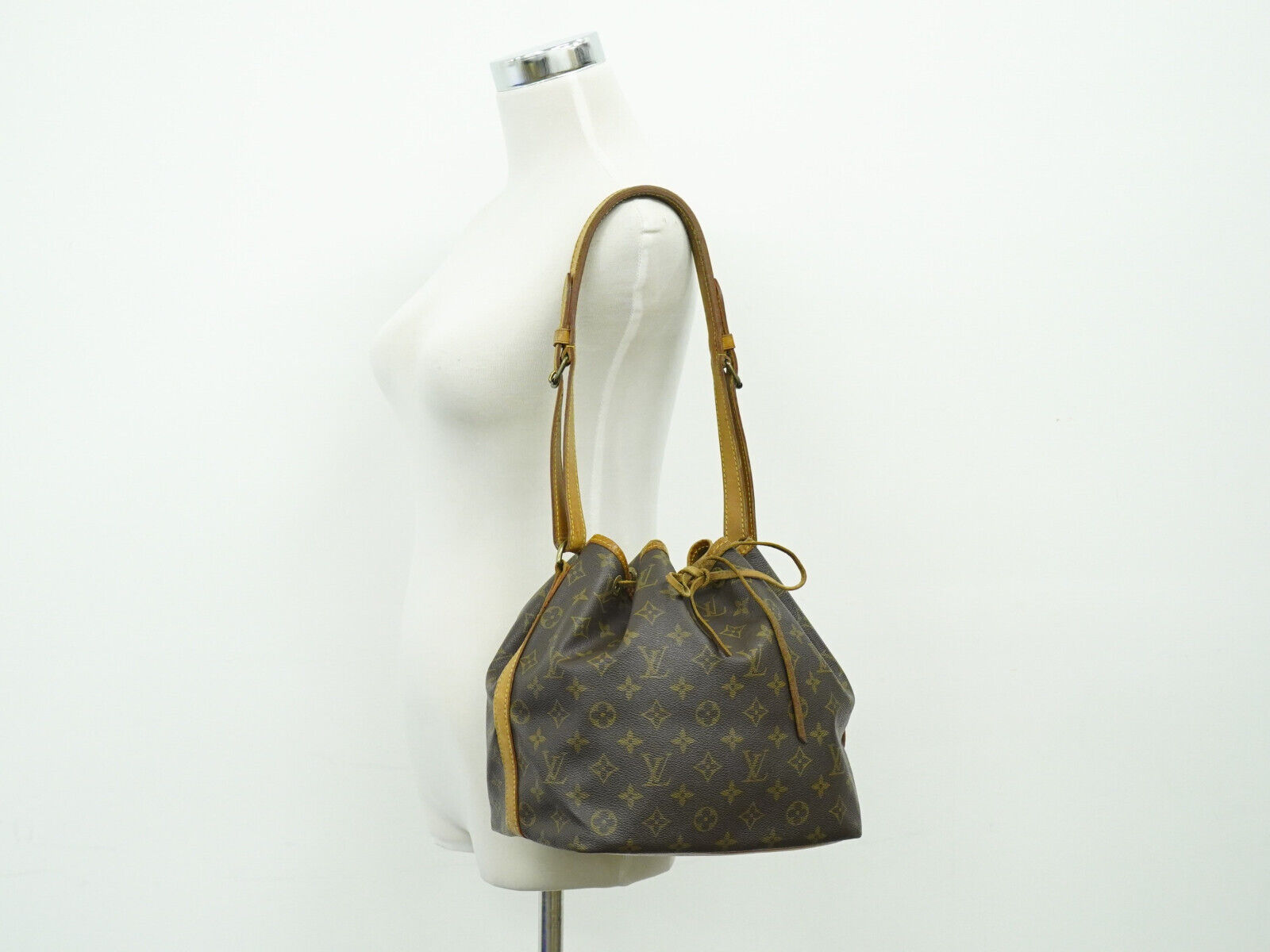 Louis Vuitton Petit Noé, Brown, Canvas, handbag