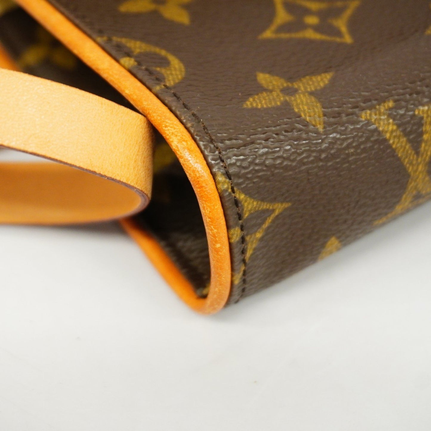 Louis Vuitton Florentine, Brown, Canvas, clutch