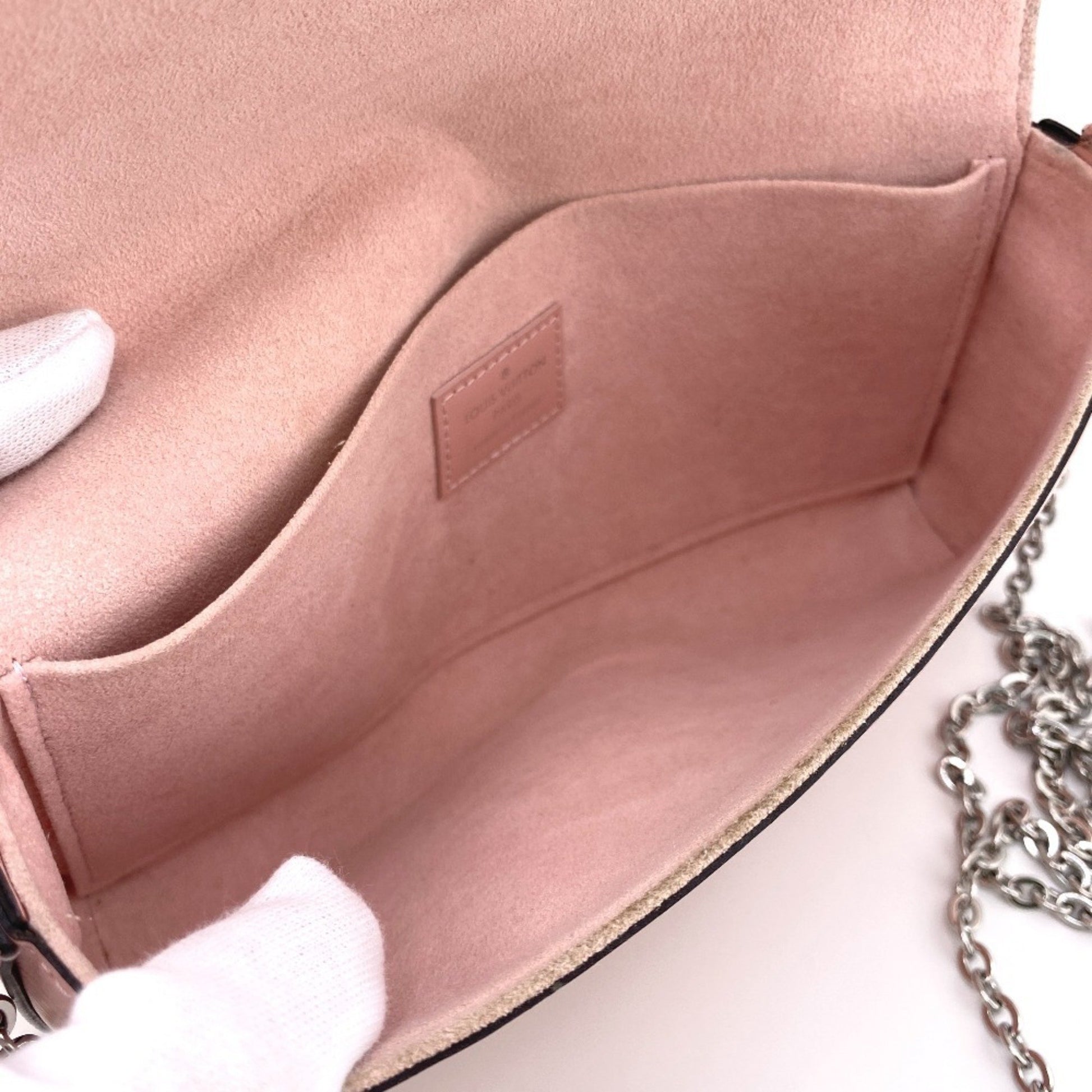 Louis Vuitton Felicie, Pink, Leather, clutch