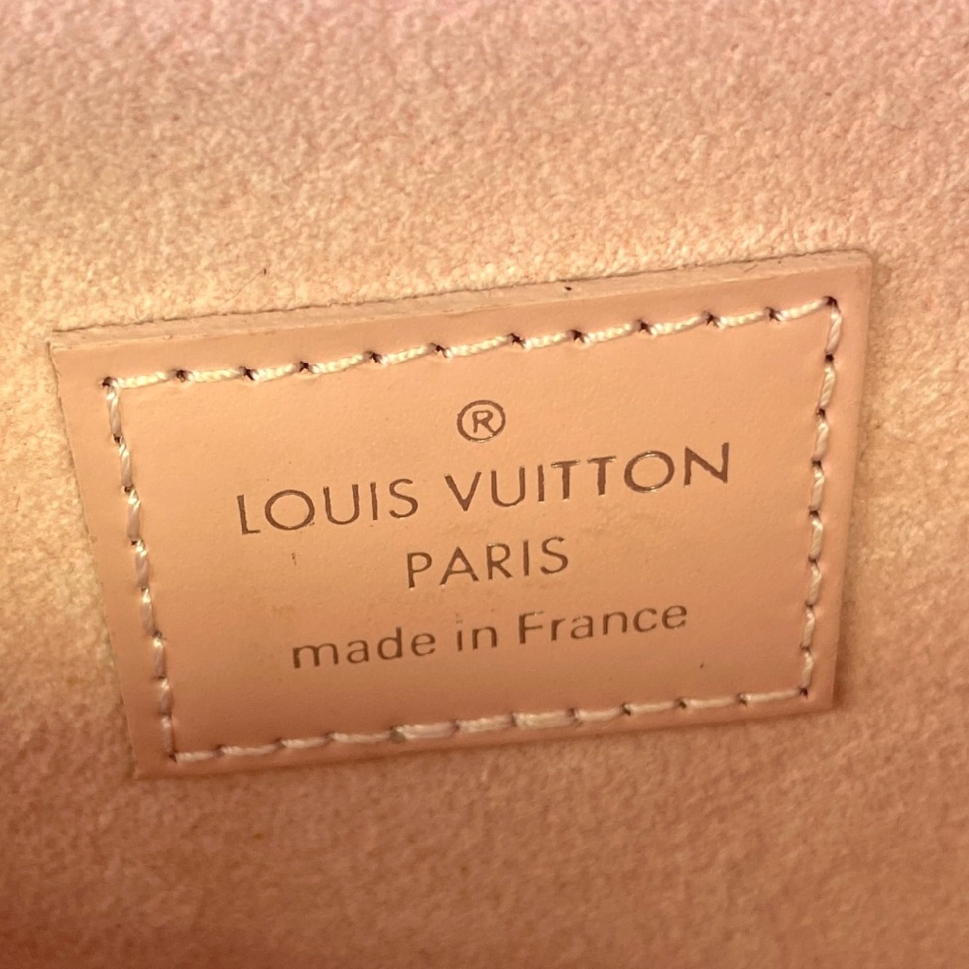 Louis Vuitton Felicie, Pink, Leather, clutch