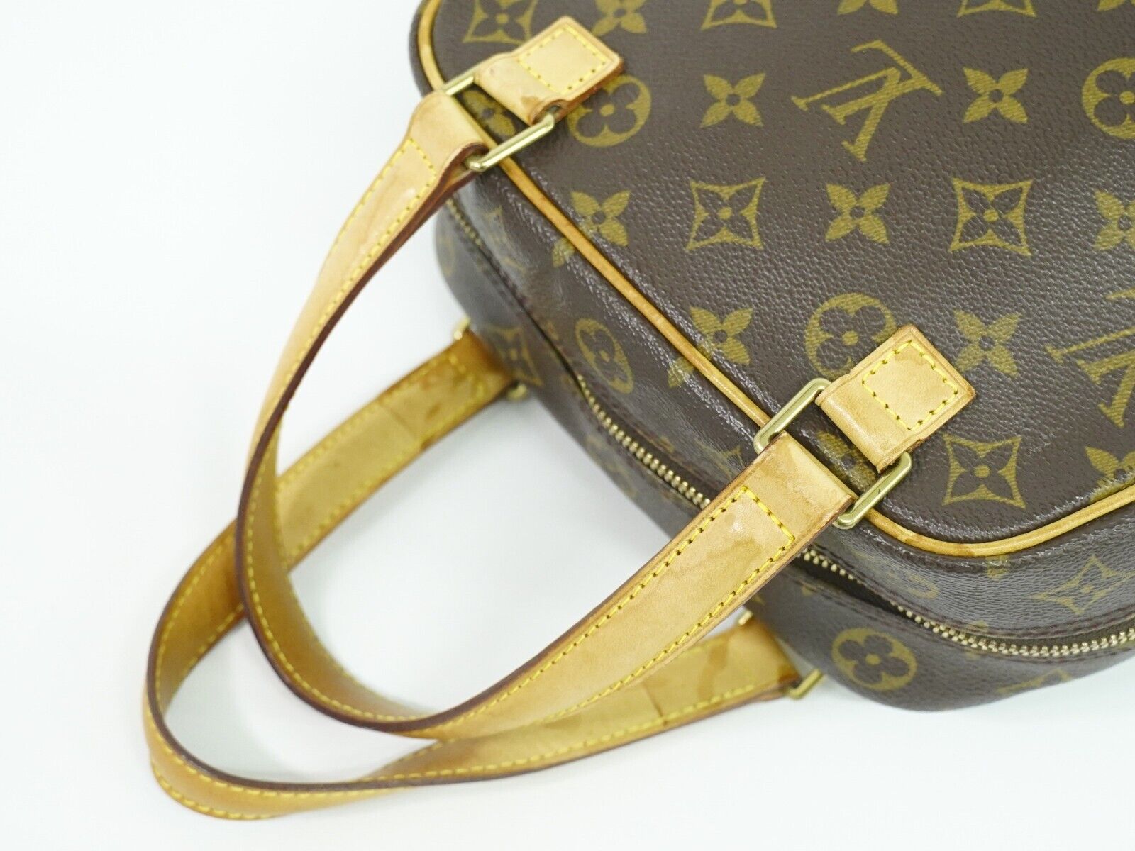 Louis Vuitton Excentri cité, Brown, Canvas, handbag