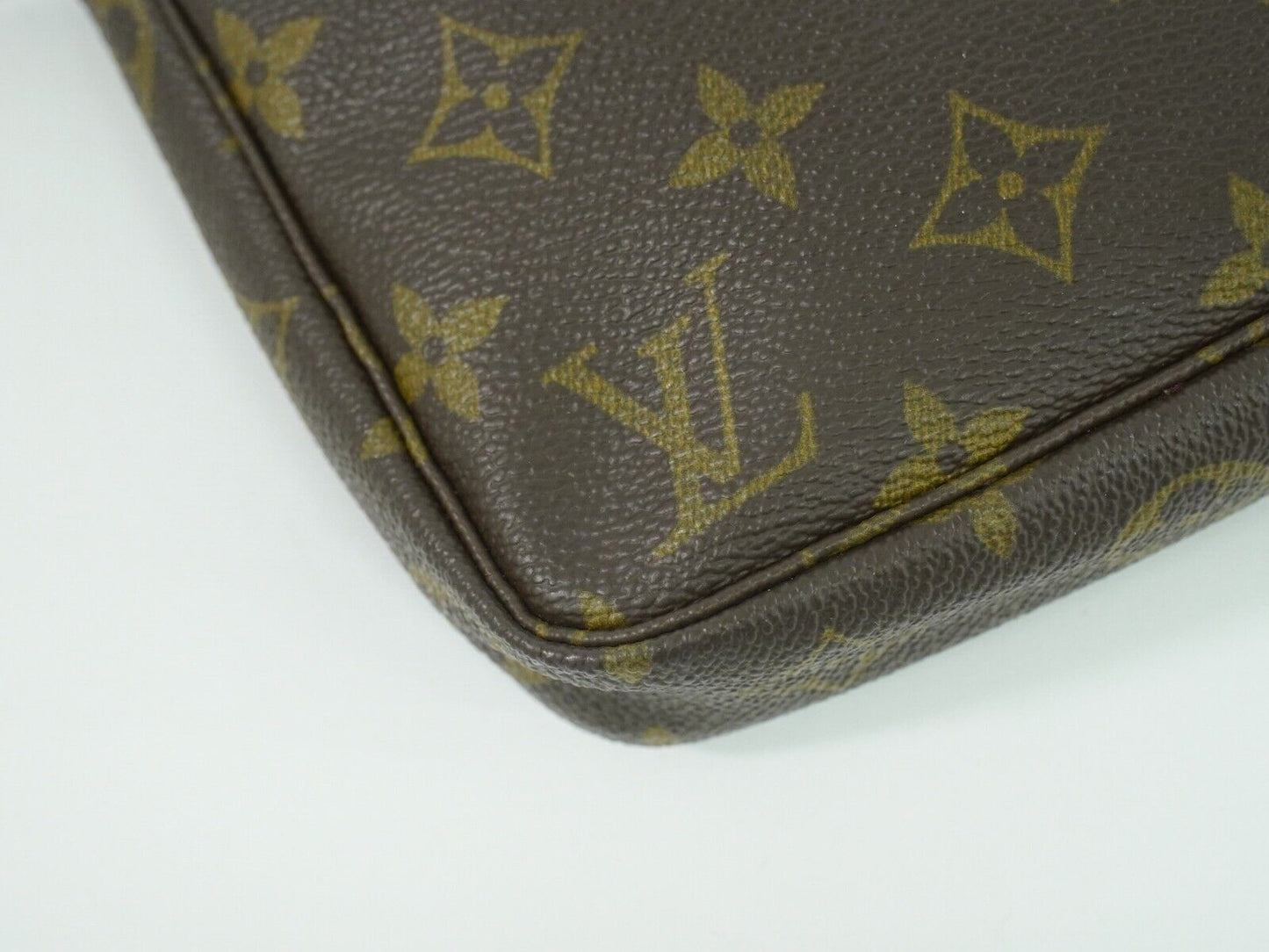 Louis Vuitton Pochette Accessoire, Brown, Canvas, clutch