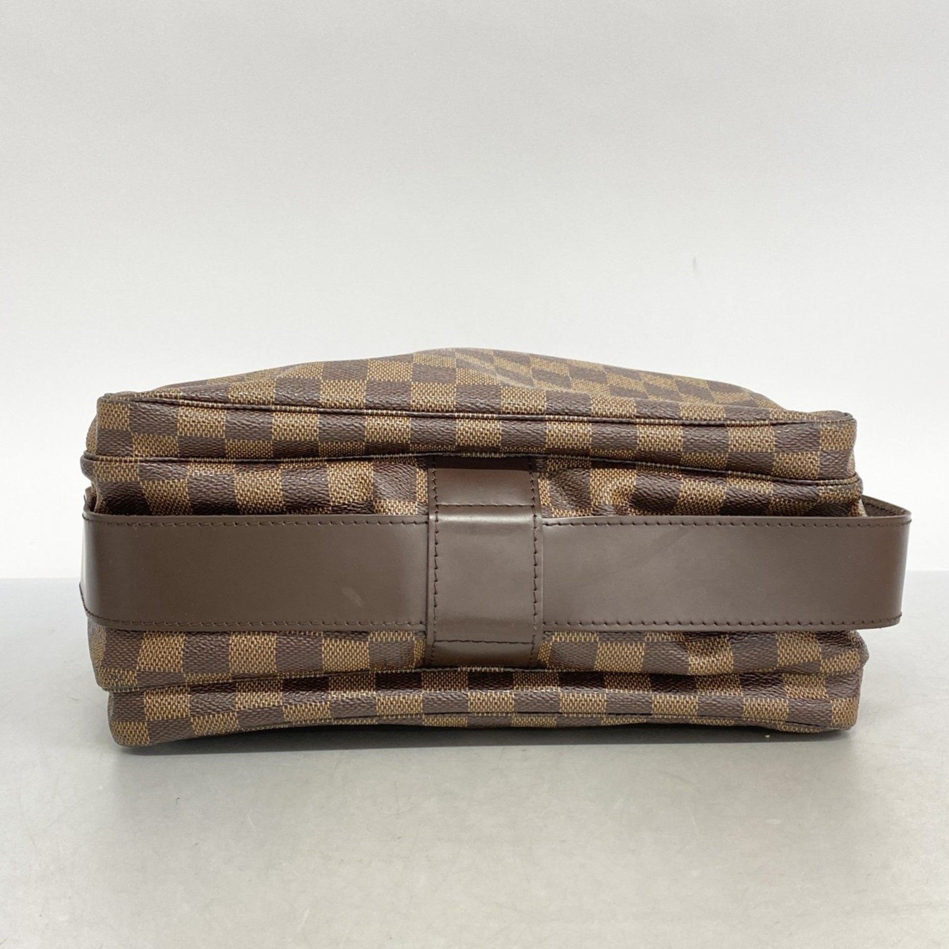 Louis Vuitton Naviglio, Brown, Canvas, shoulder