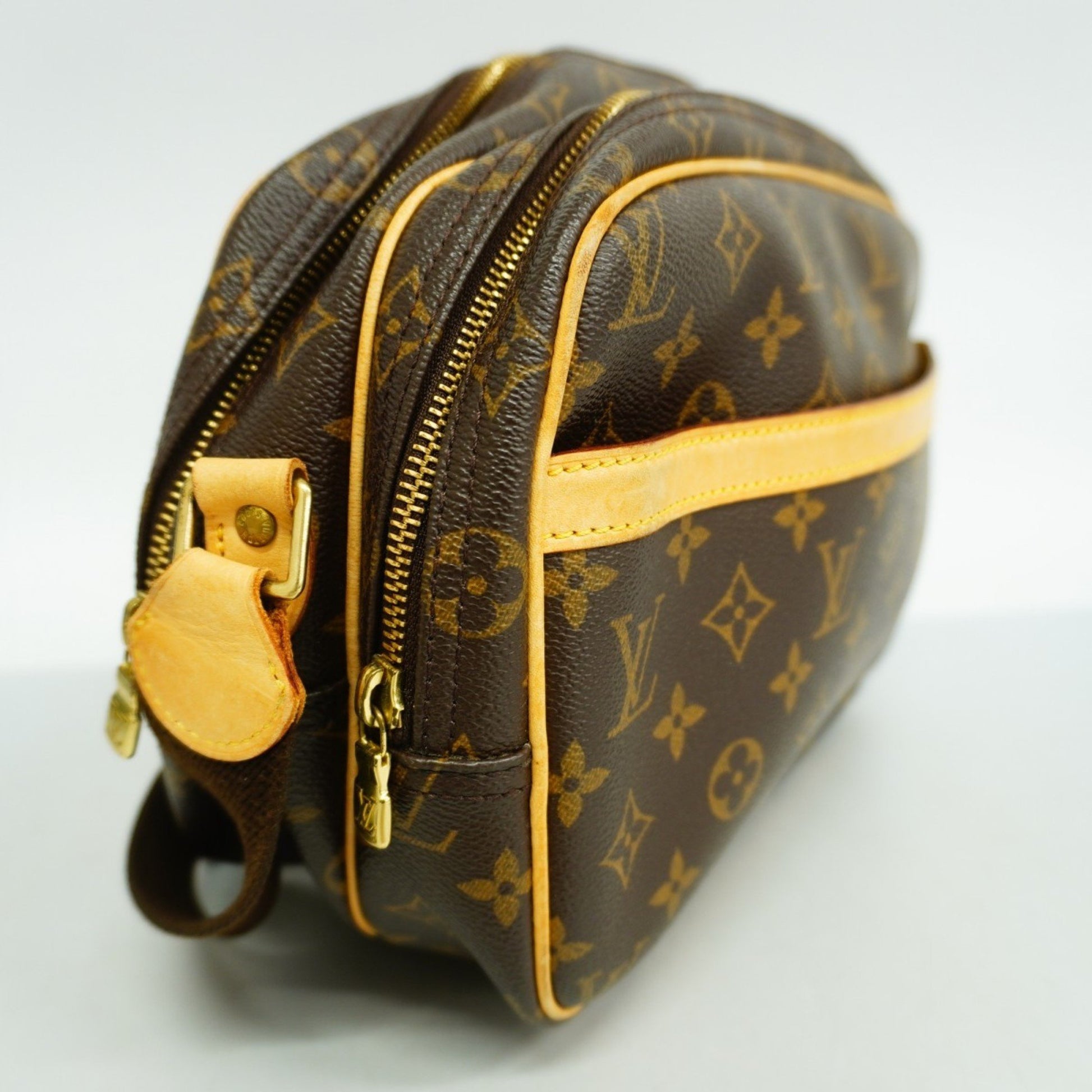 Louis Vuitton Reporter pm, Brown, Canvas, shoulder