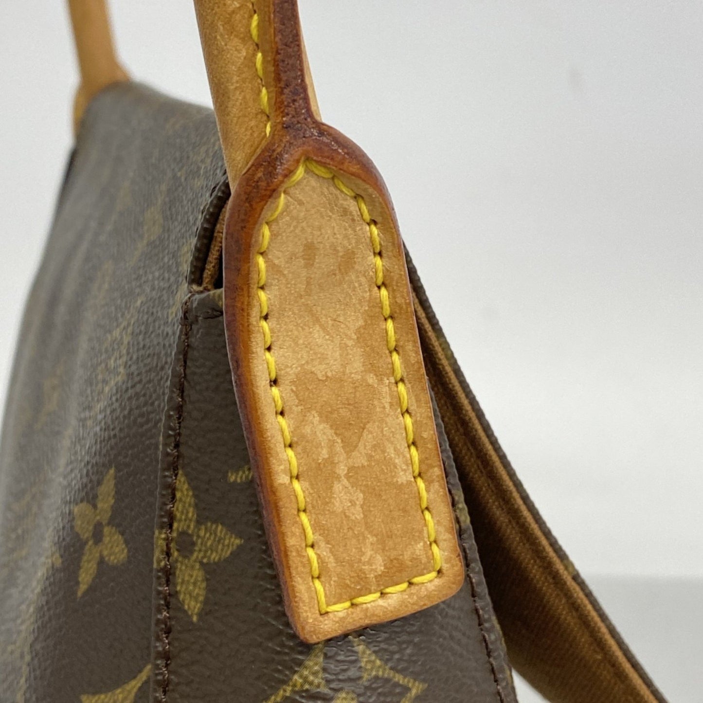 Louis Vuitton Mini looping, Brown, Canvas, shoulder