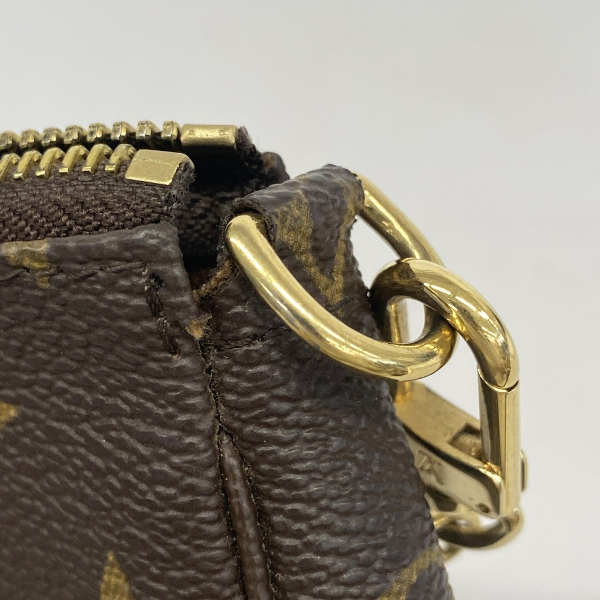 Louis Vuitton Mini Pochette Accessoires, Brown, Canvas, clutch