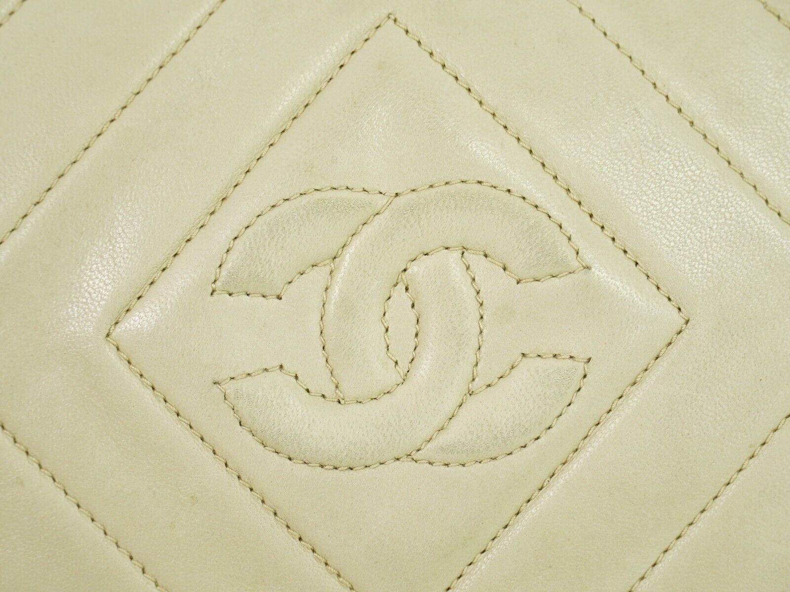 Chanel Camera, Ecru, Leather, shoulder