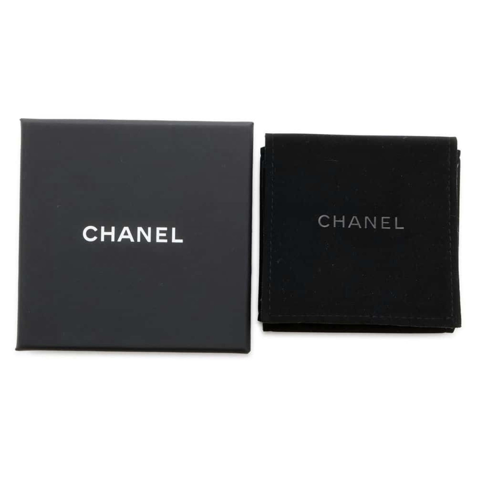 Chanel Logo CC, Gold, Metal, brooch