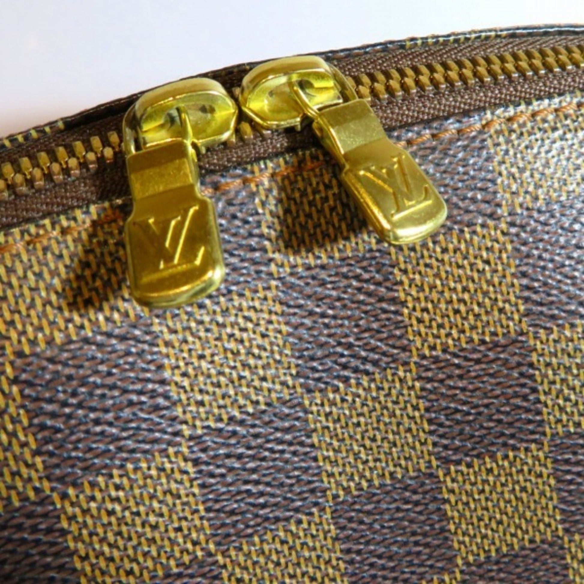 Louis Vuitton Rivera MM, Brown, Canvas, handbag