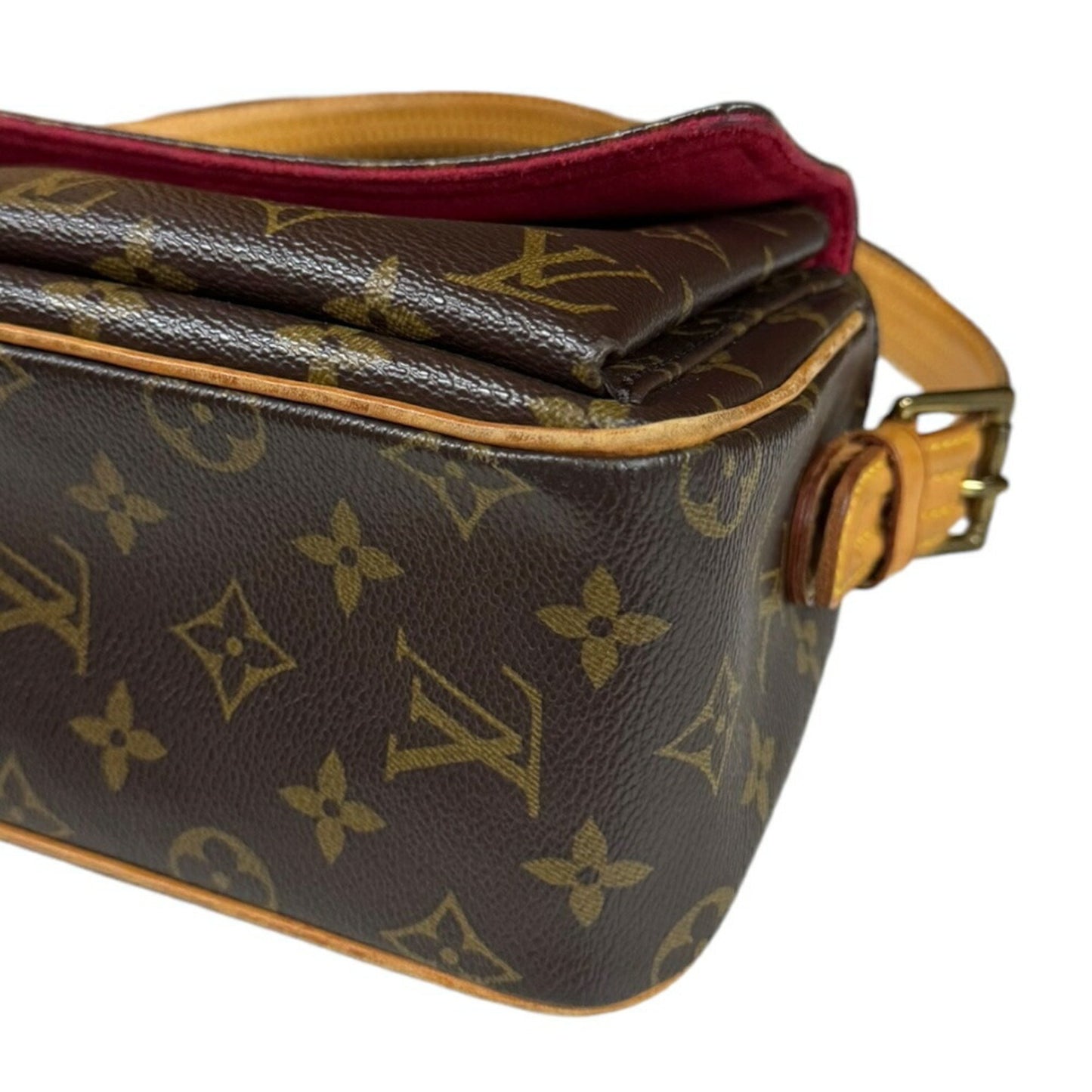 Louis Vuitton Viva Cité, Brown, Canvas, shoulder