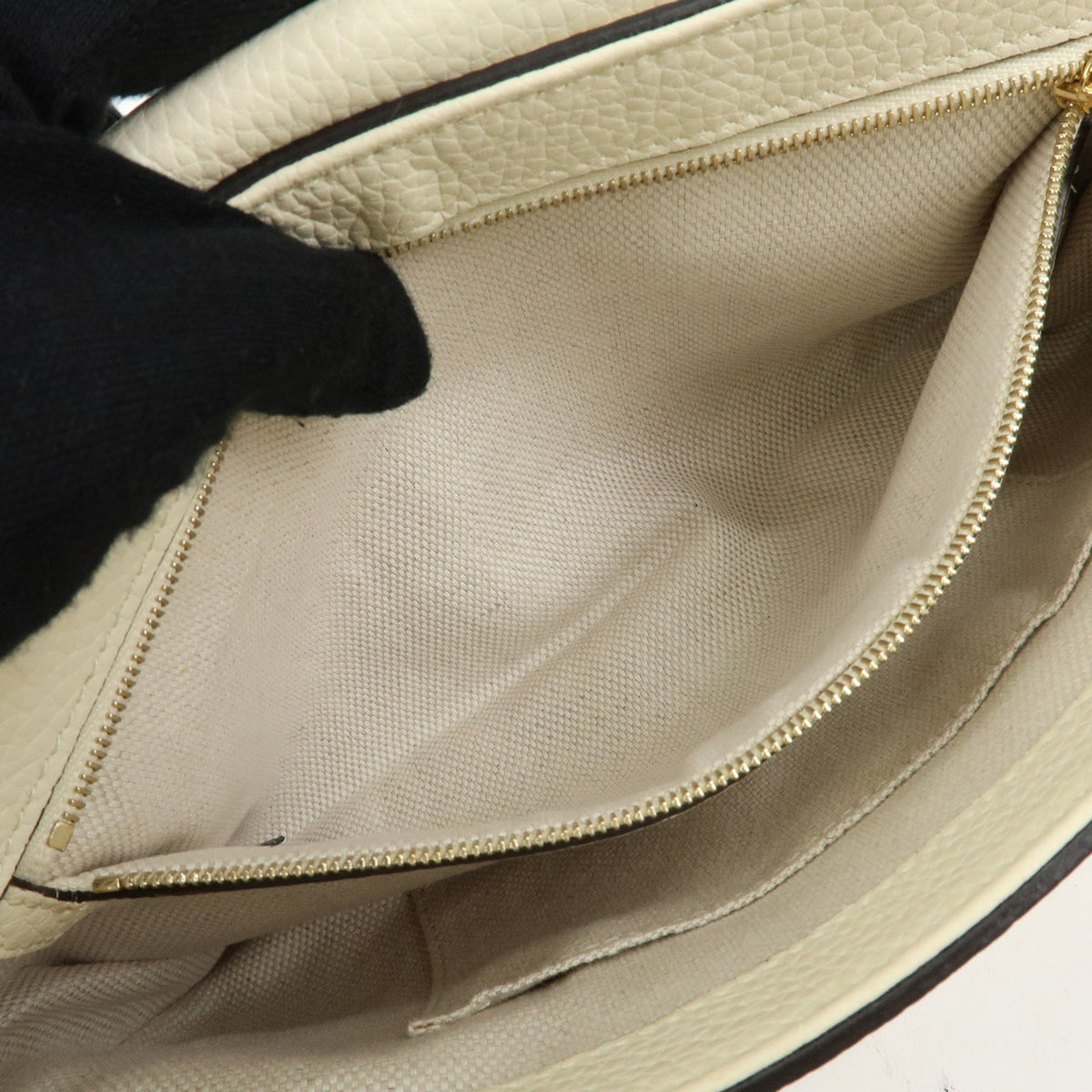 Gucci Soho Chain Leather, White, Leather, Crossbody Bag