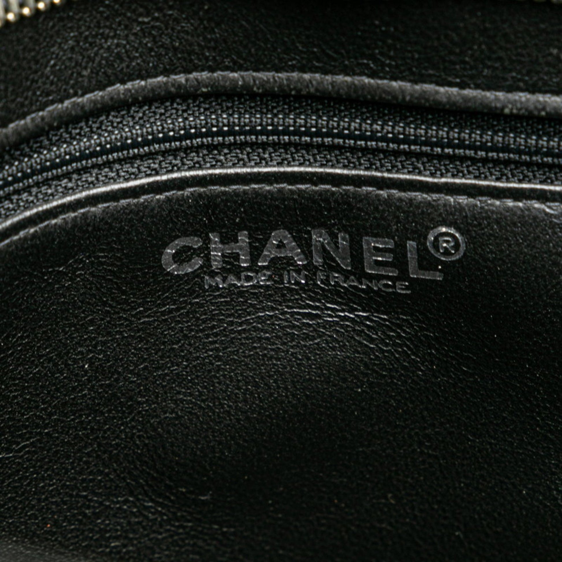 Chanel Medaillon, Black, Leather, tote