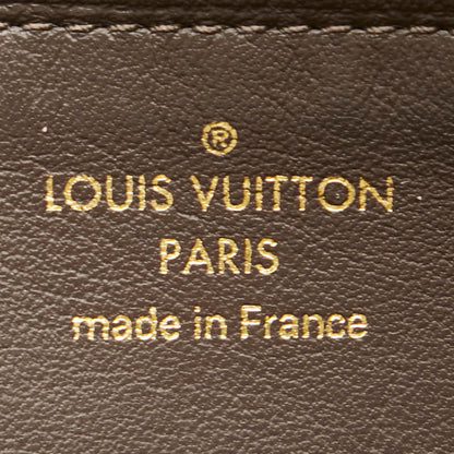 Louis Vuitton Capucines, Beige, Leather, wallet