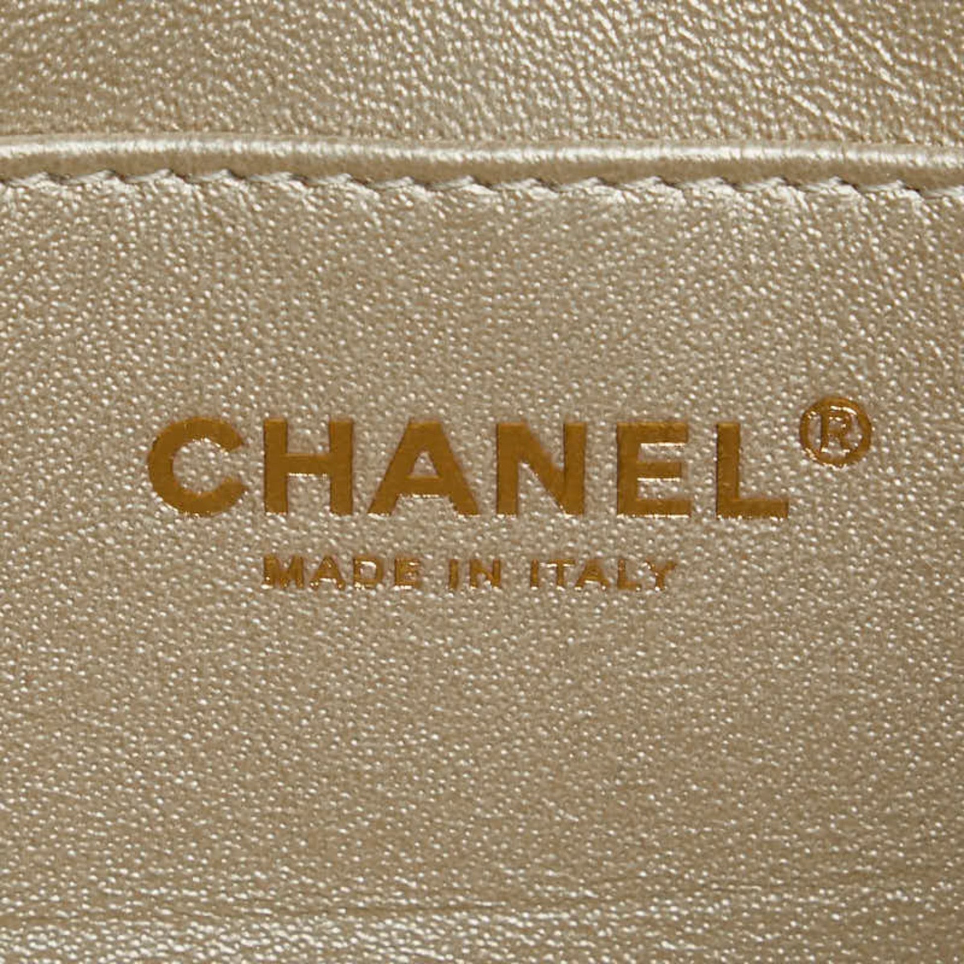 Chanel Coco Mark, White, Leather, shoulder