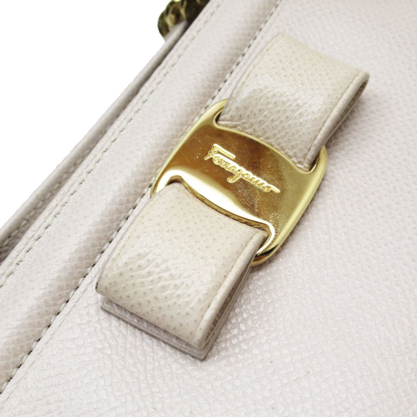 Salvatore Ferragamo Melike, Beige, Leather, shoulder