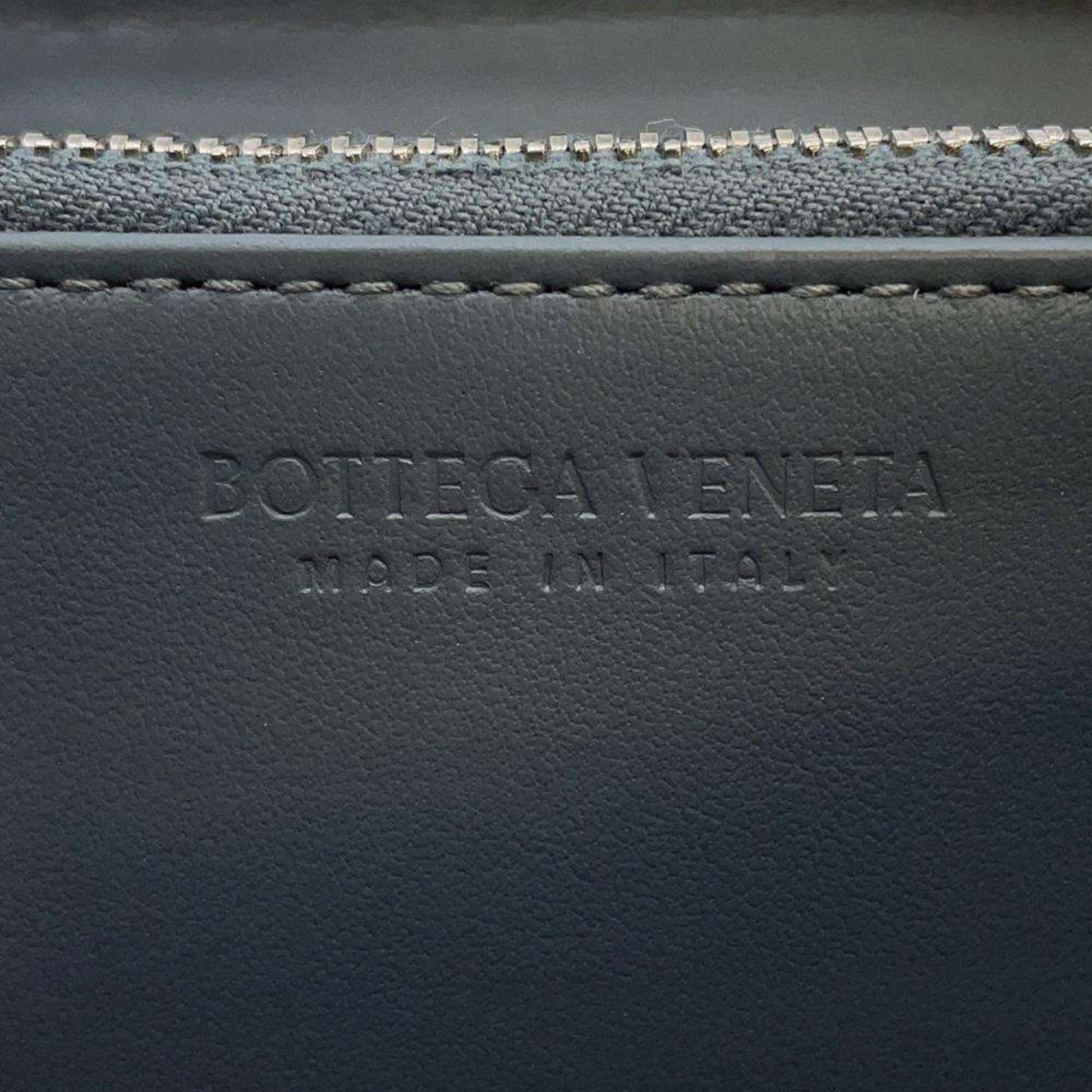 Bottega Veneta Cassette, Grey, Leather, wallet