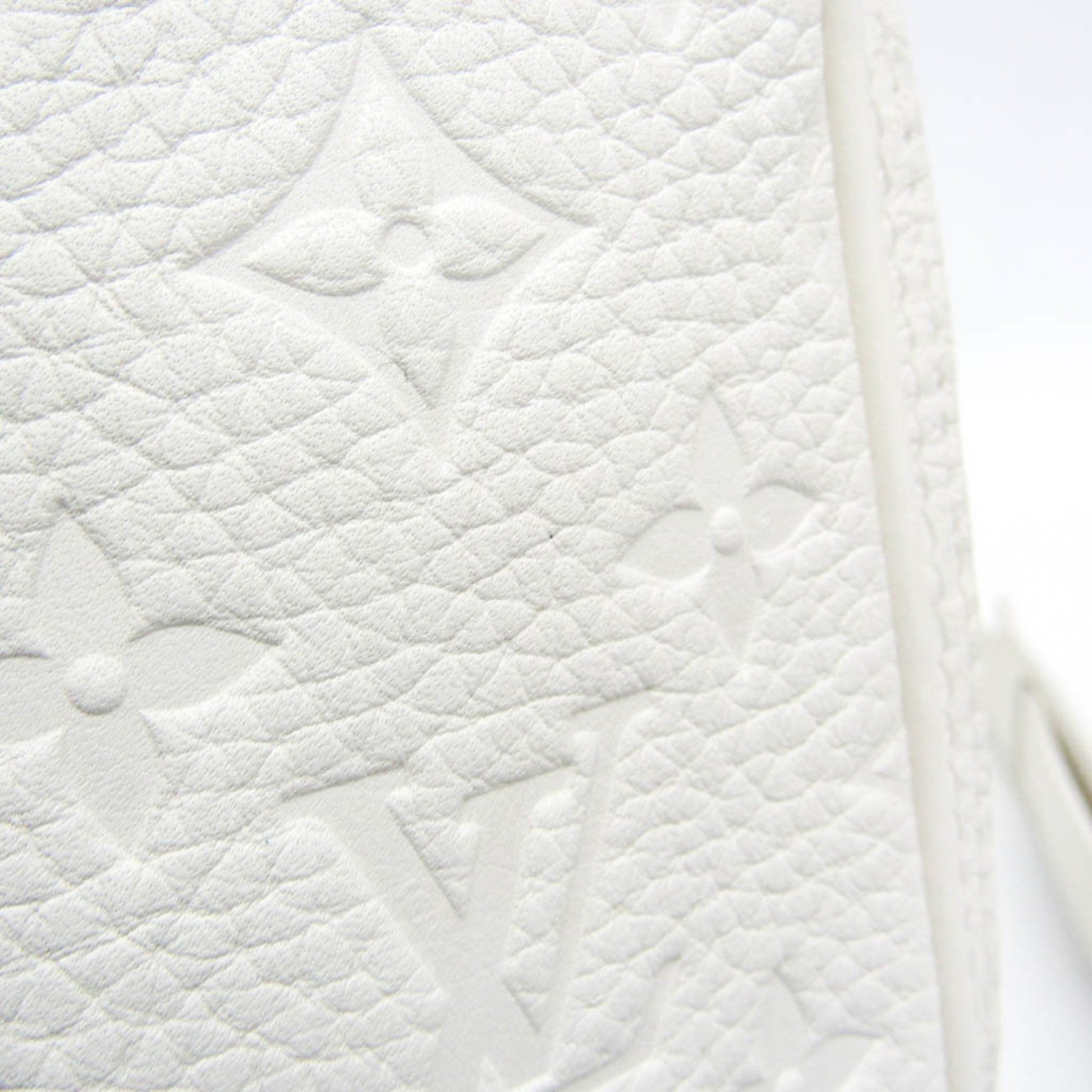 Louis Vuitton Utility side, White, Leather, shoulder