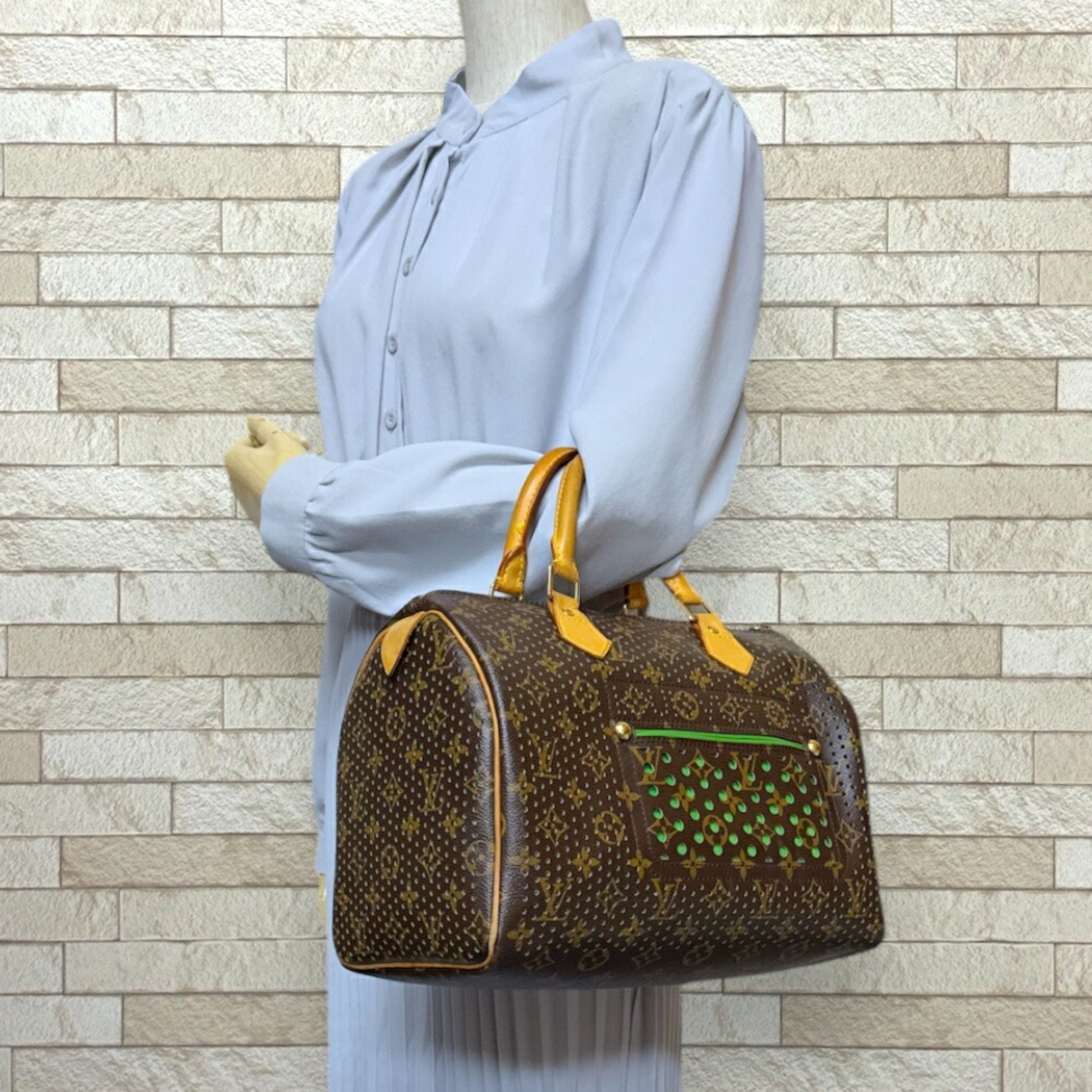 Louis Vuitton Speedy 30, Brown, Canvas, handbag