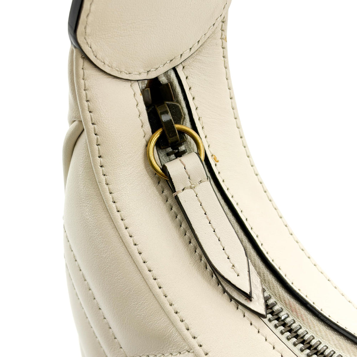 Gucci GG Marmont Half Moon Hobo Matelasse Leather, White, Leather, Shoulder Bag