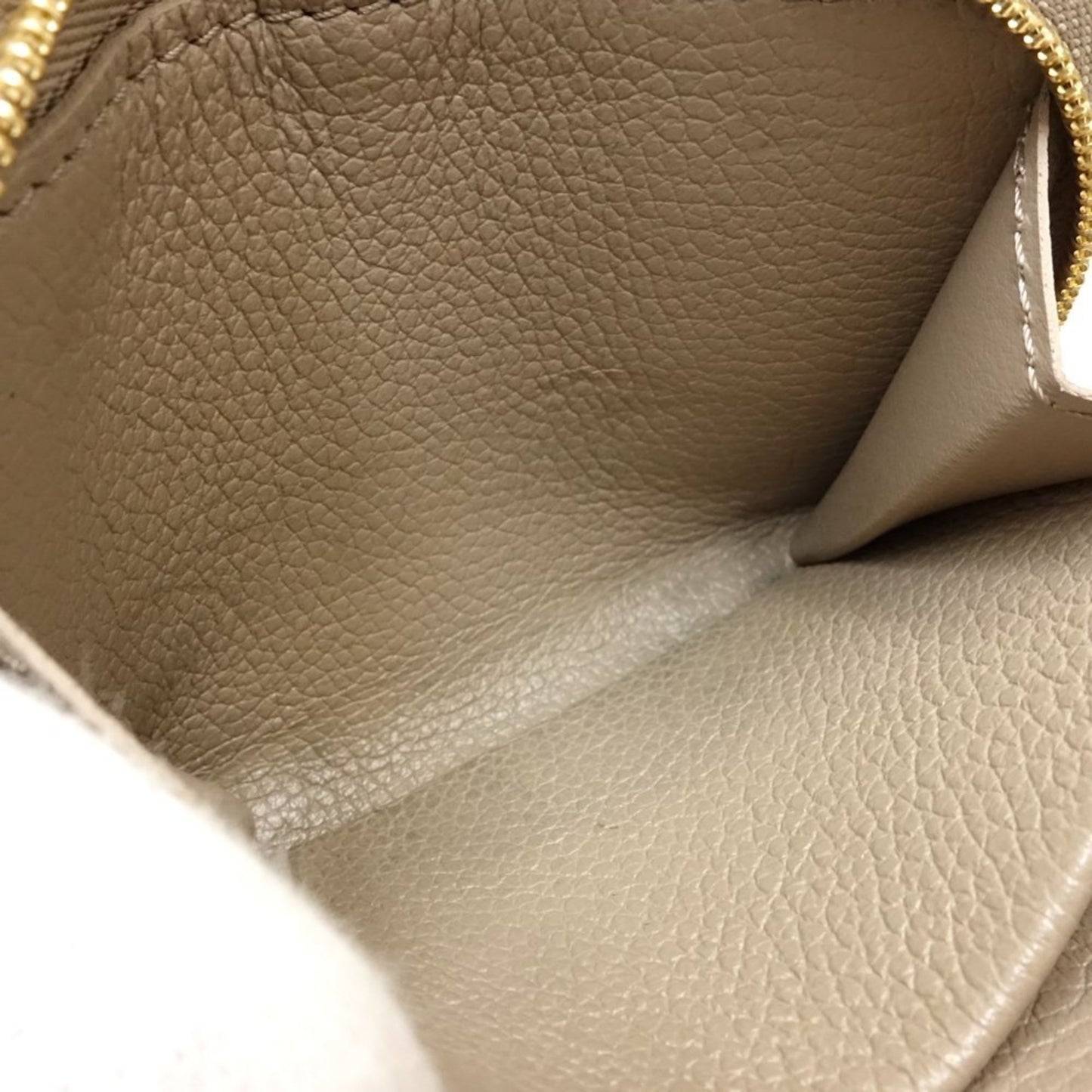 Louis Vuitton Portefeuille Cléa, Beige, Leather, wallet