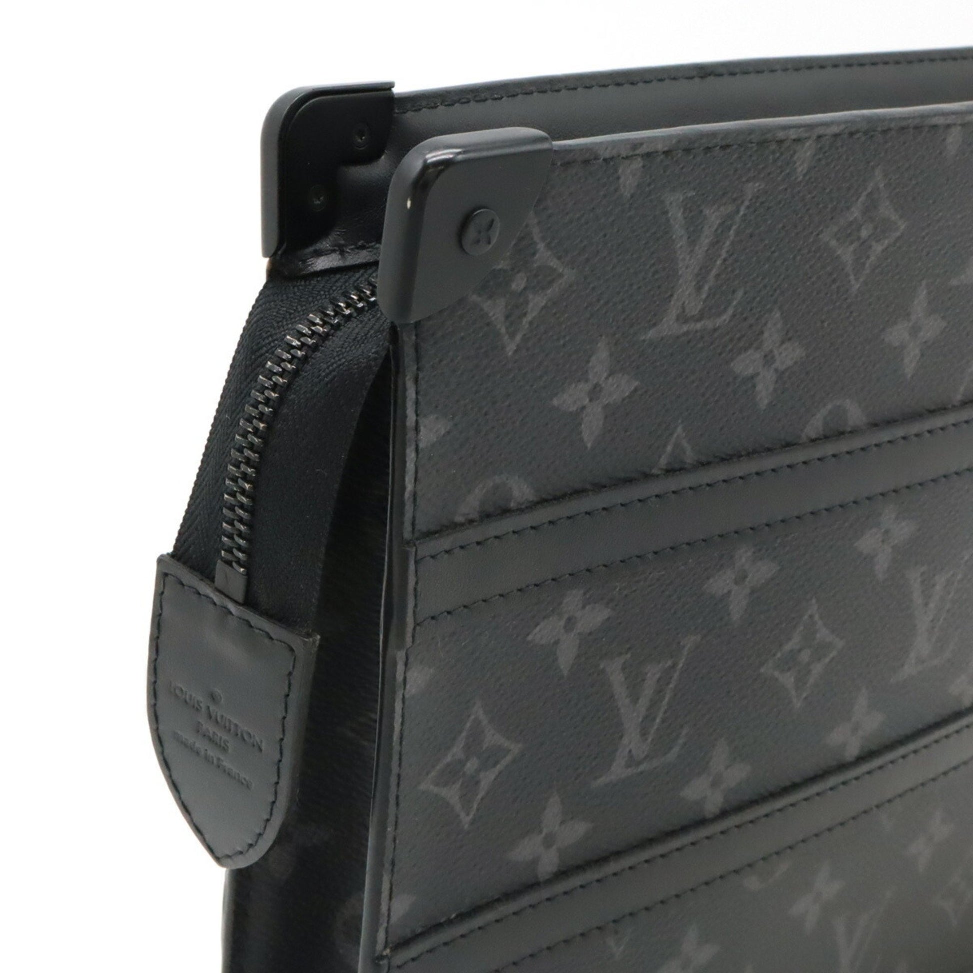 Louis Vuitton Eclipse, Black, Canvas, clutch