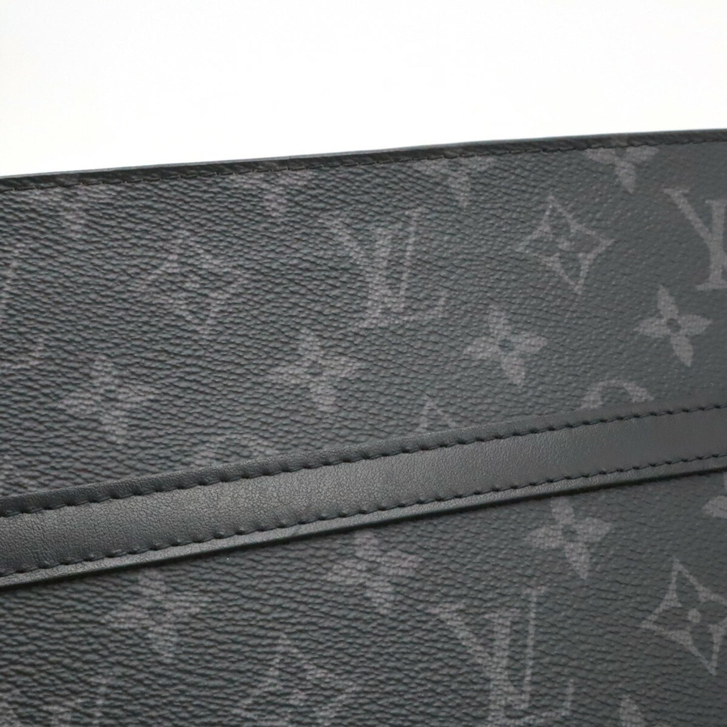 Louis Vuitton Eclipse, Black, Canvas, clutch