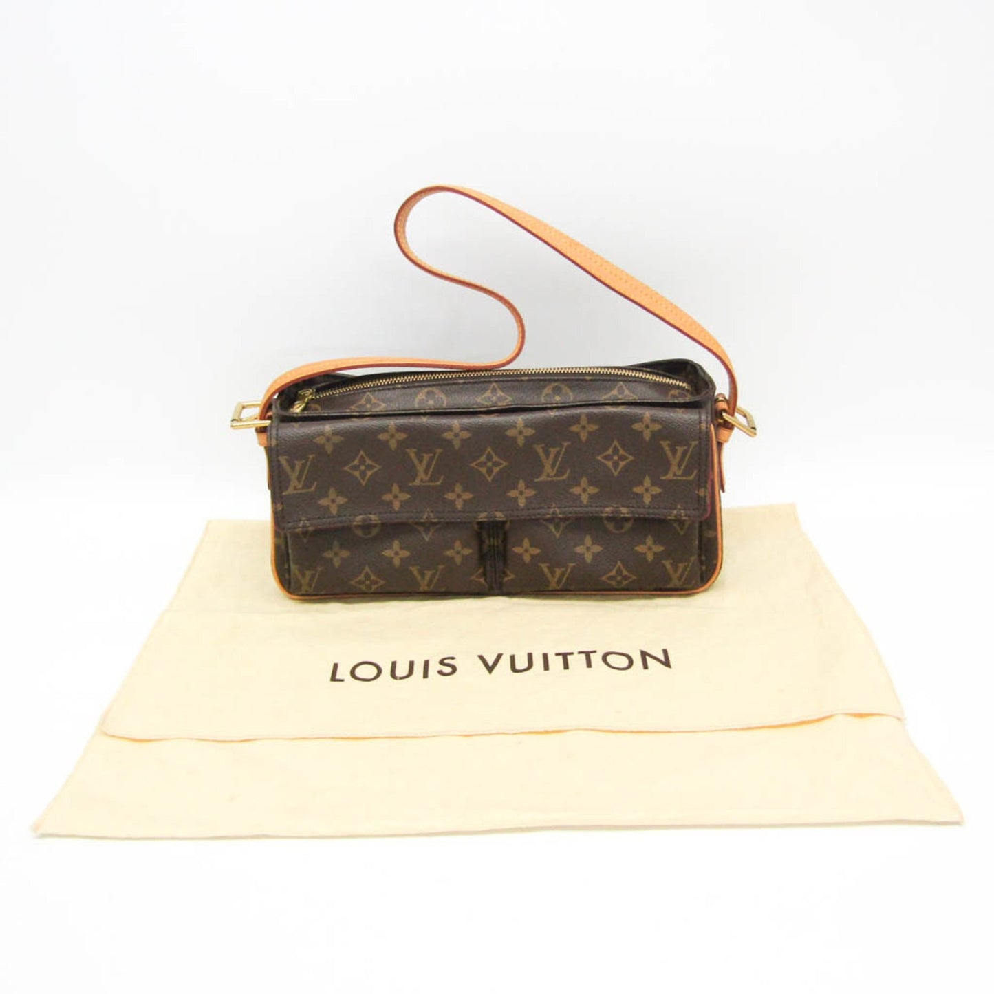 Louis Vuitton Viva Cité, Brown, Canvas, shoulder