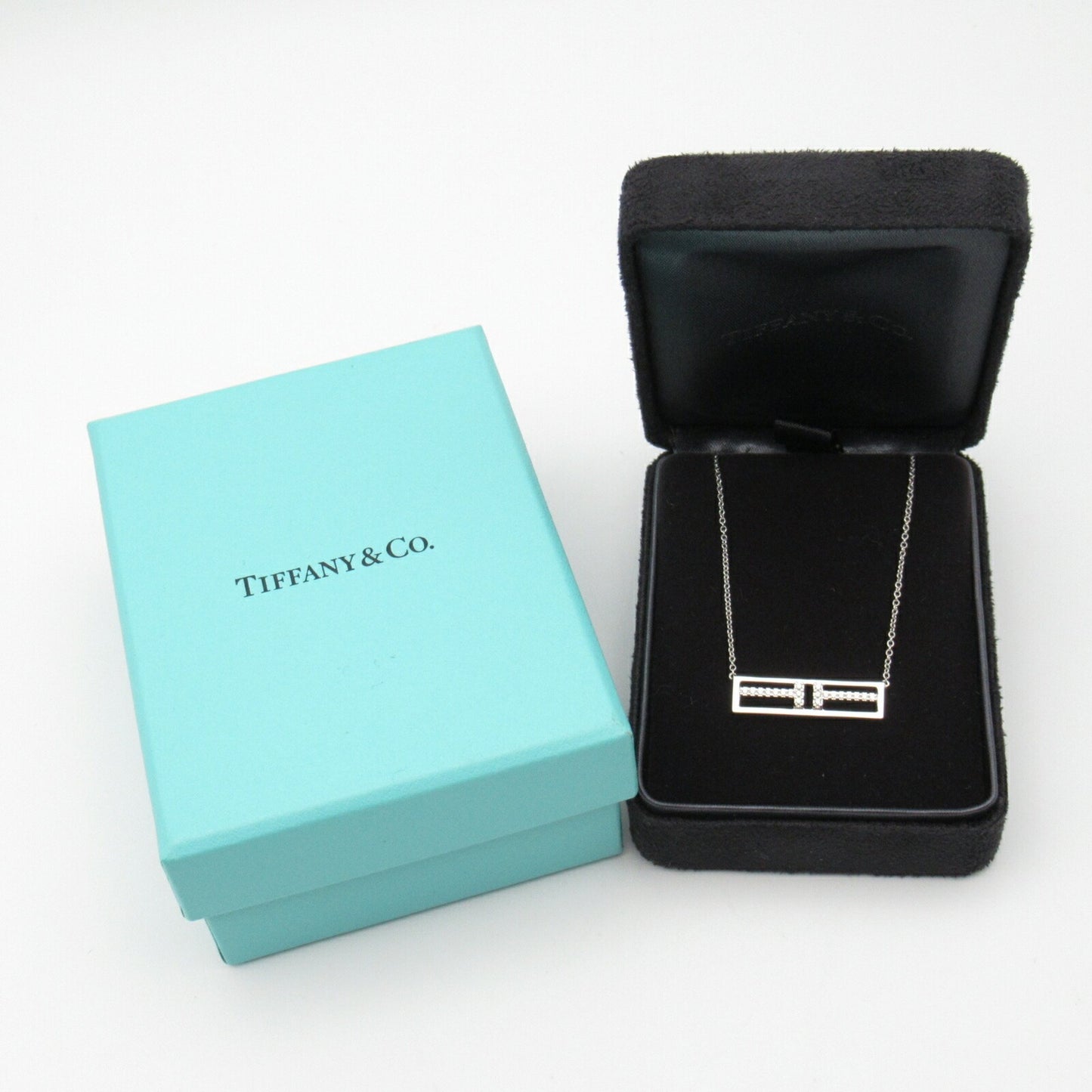 Tiffany & Co T wire, Silver, White Gold, necklace