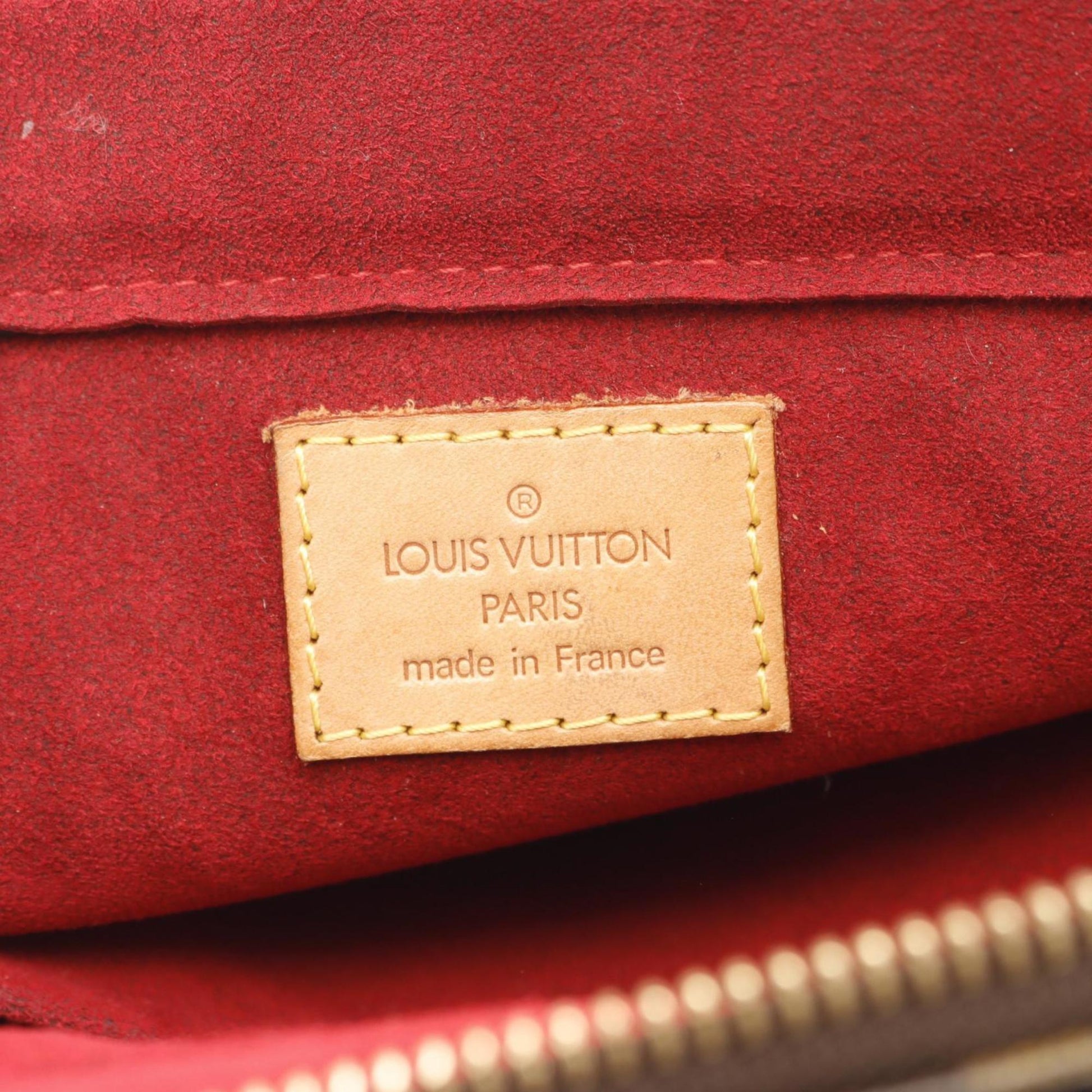 Louis Vuitton Viva Cité, Brown, Canvas, shoulder