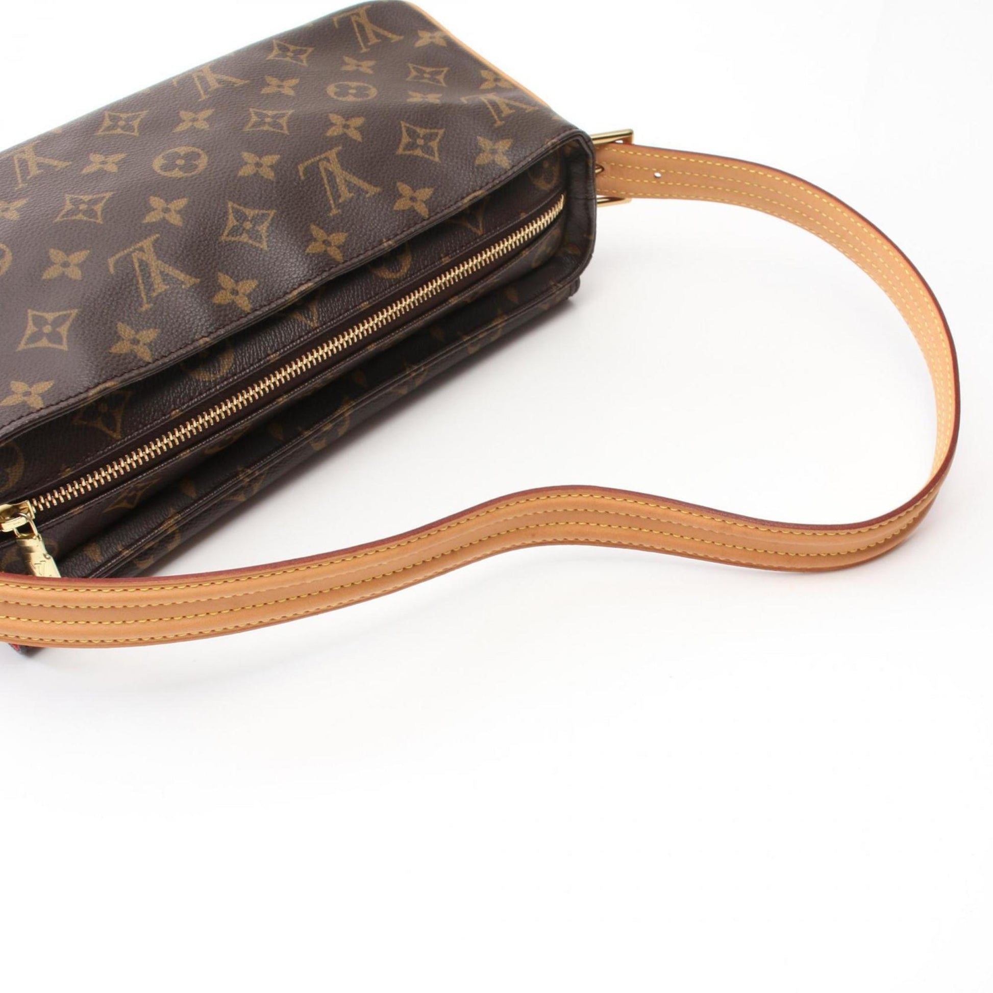 Louis Vuitton Viva Cité, Brown, Canvas, shoulder