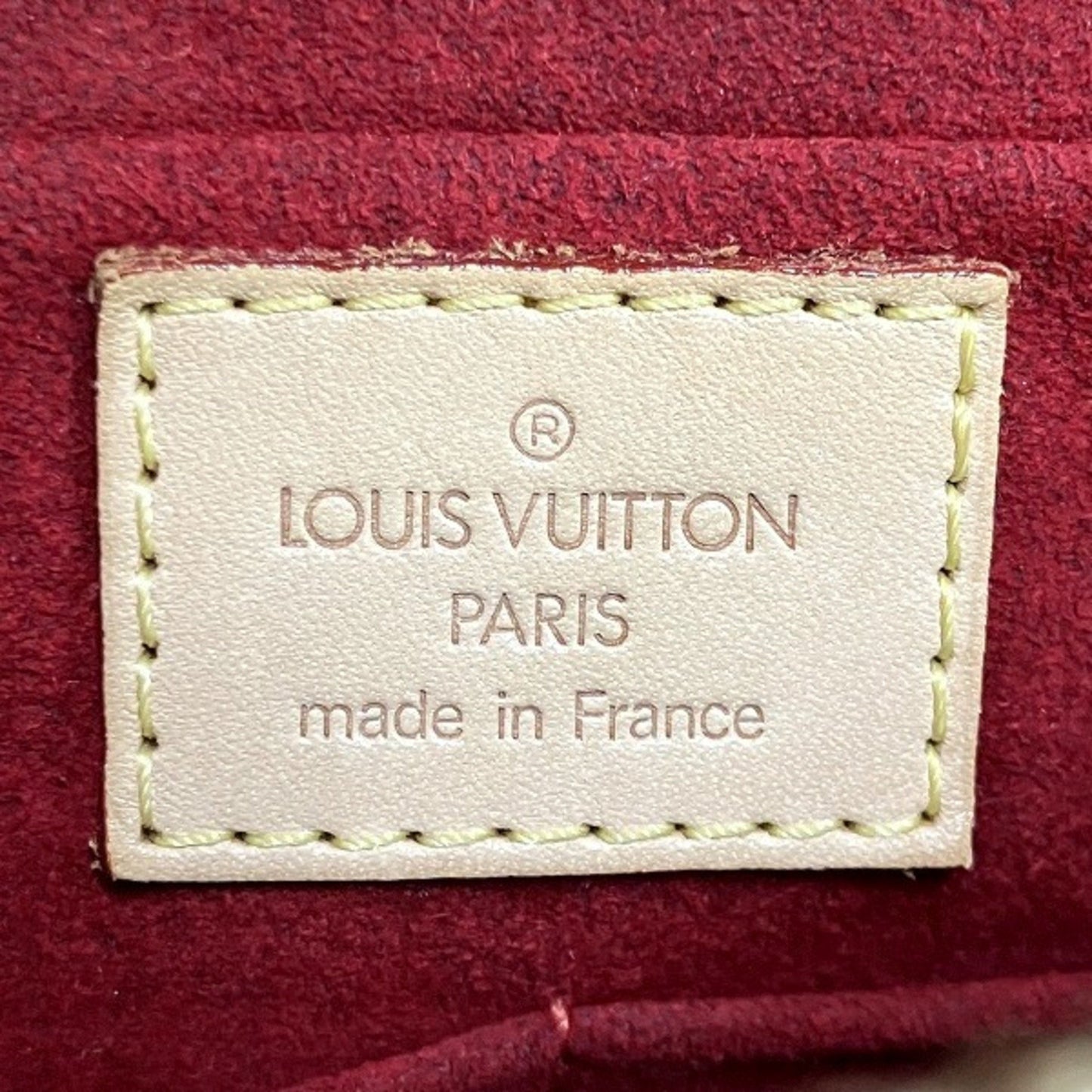 Louis Vuitton Viva Cité, Brown, Canvas, shoulder