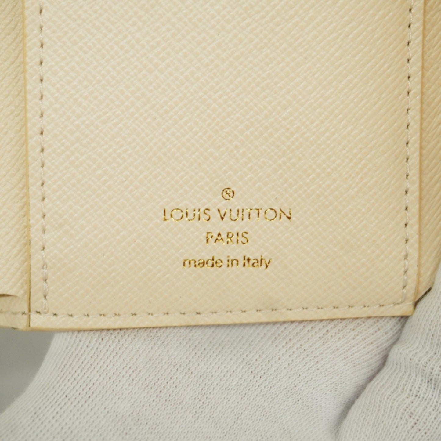 Louis Vuitton Victorine, Beige, Canvas, wallet