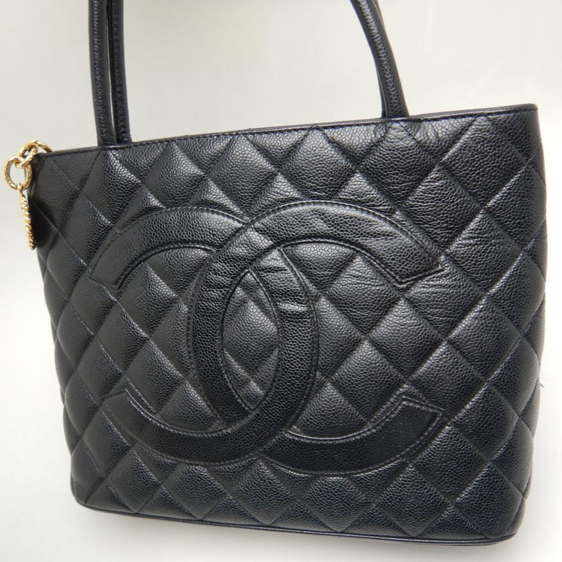 Chanel Medaillon, Black, Leather, tote