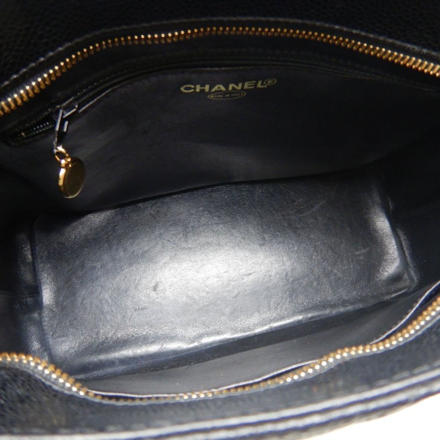 Chanel Medaillon, Black, Leather, tote