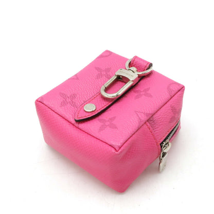 Louis Vuitton Porte clés, Pink, Leather, clutch