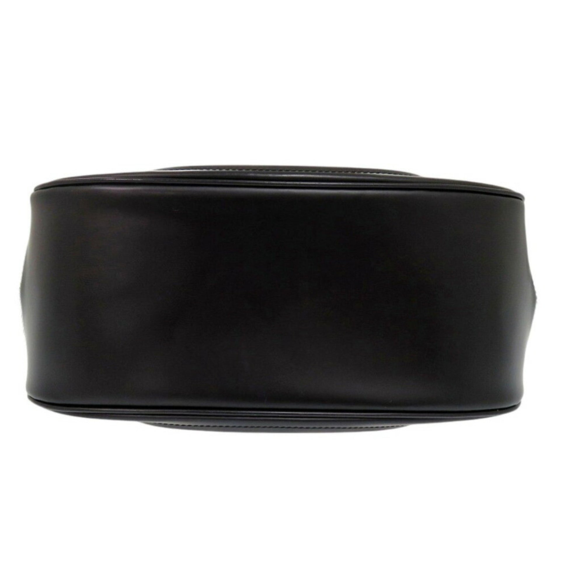 Louis Vuitton Montaigne, Black, Leather, handbag