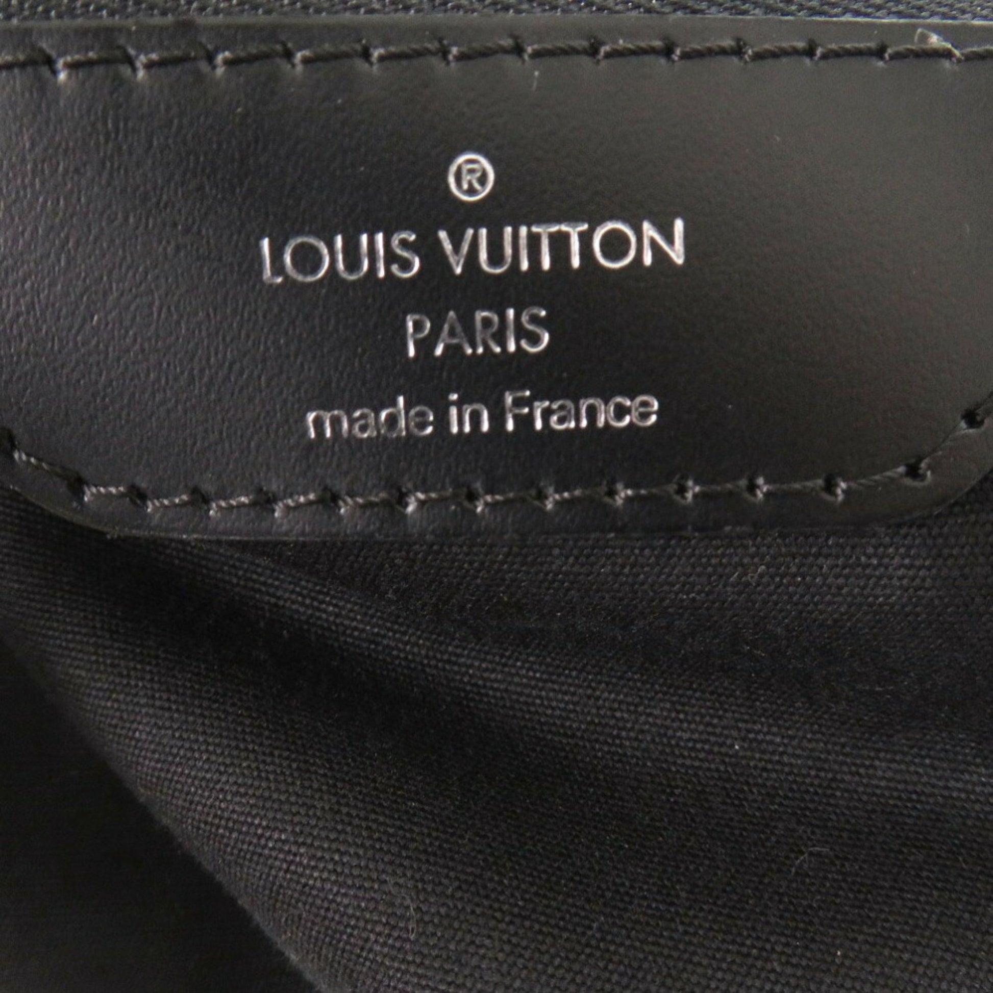 Louis Vuitton Montaigne, Black, Leather, handbag
