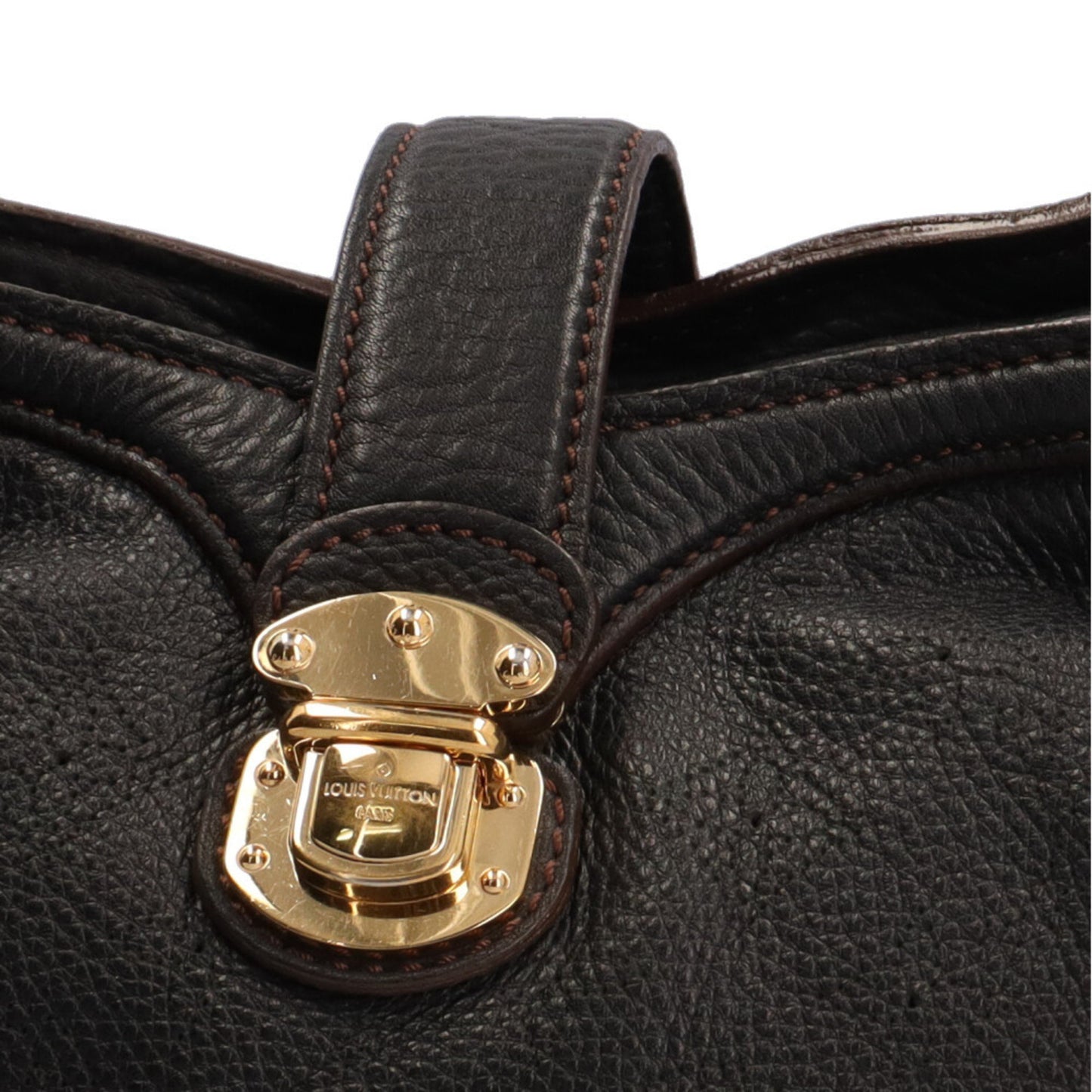 Louis Vuitton Mahina, Black, Leather, shoulder