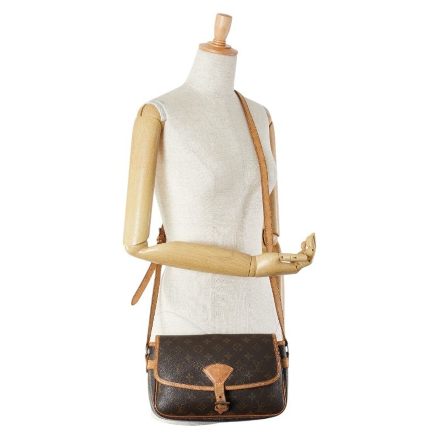 Louis Vuitton Sologne, Brown, Canvas, shoulder