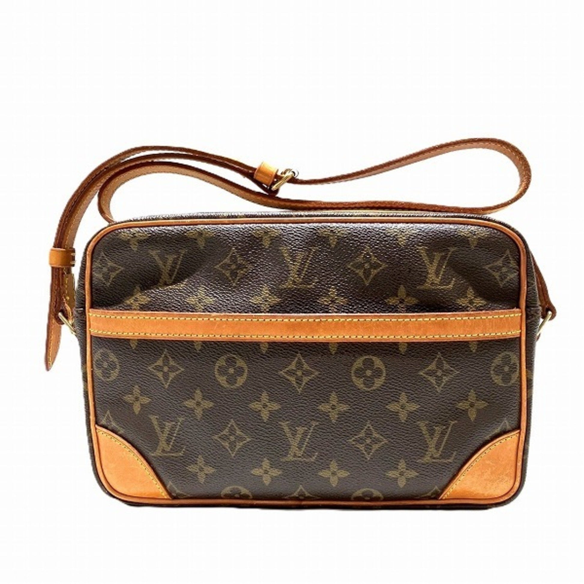 Louis Vuitton Trocadéro, Brown, Canvas, shoulder