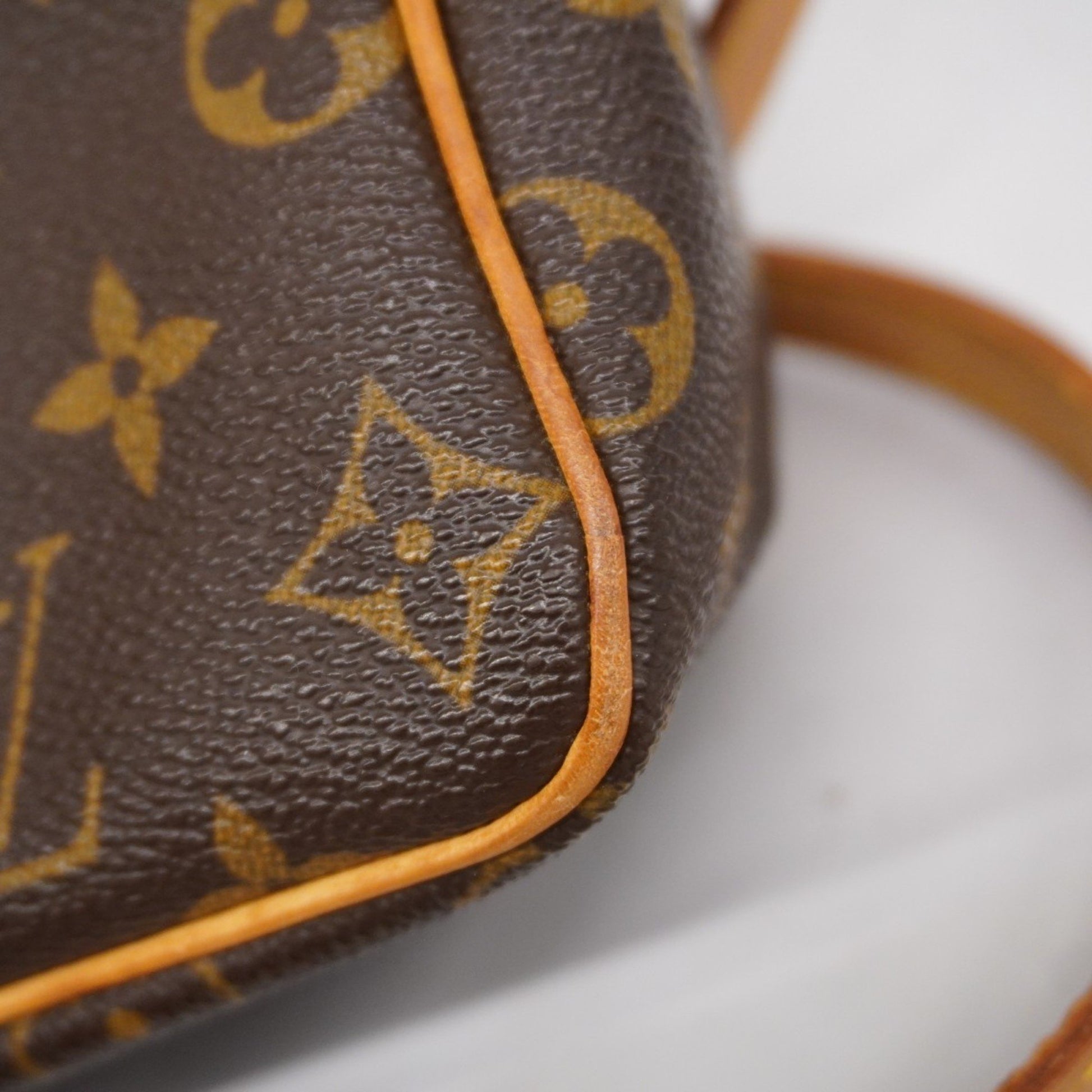 Louis Vuitton Viva Cité, Brown, Canvas, shopper