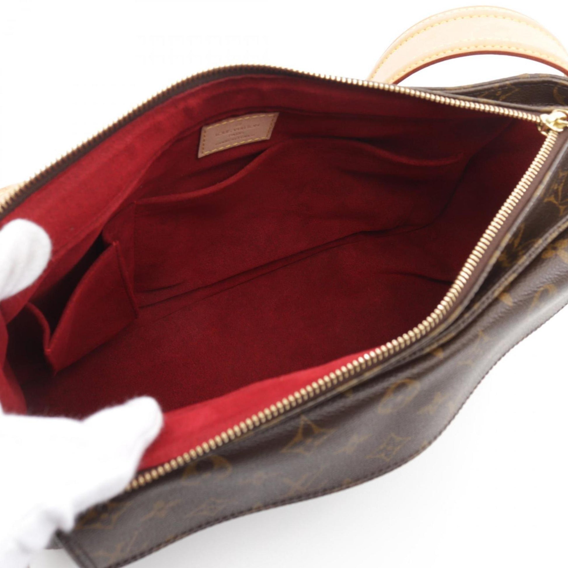 Louis Vuitton Viva Cité, Brown, Canvas, shoulder