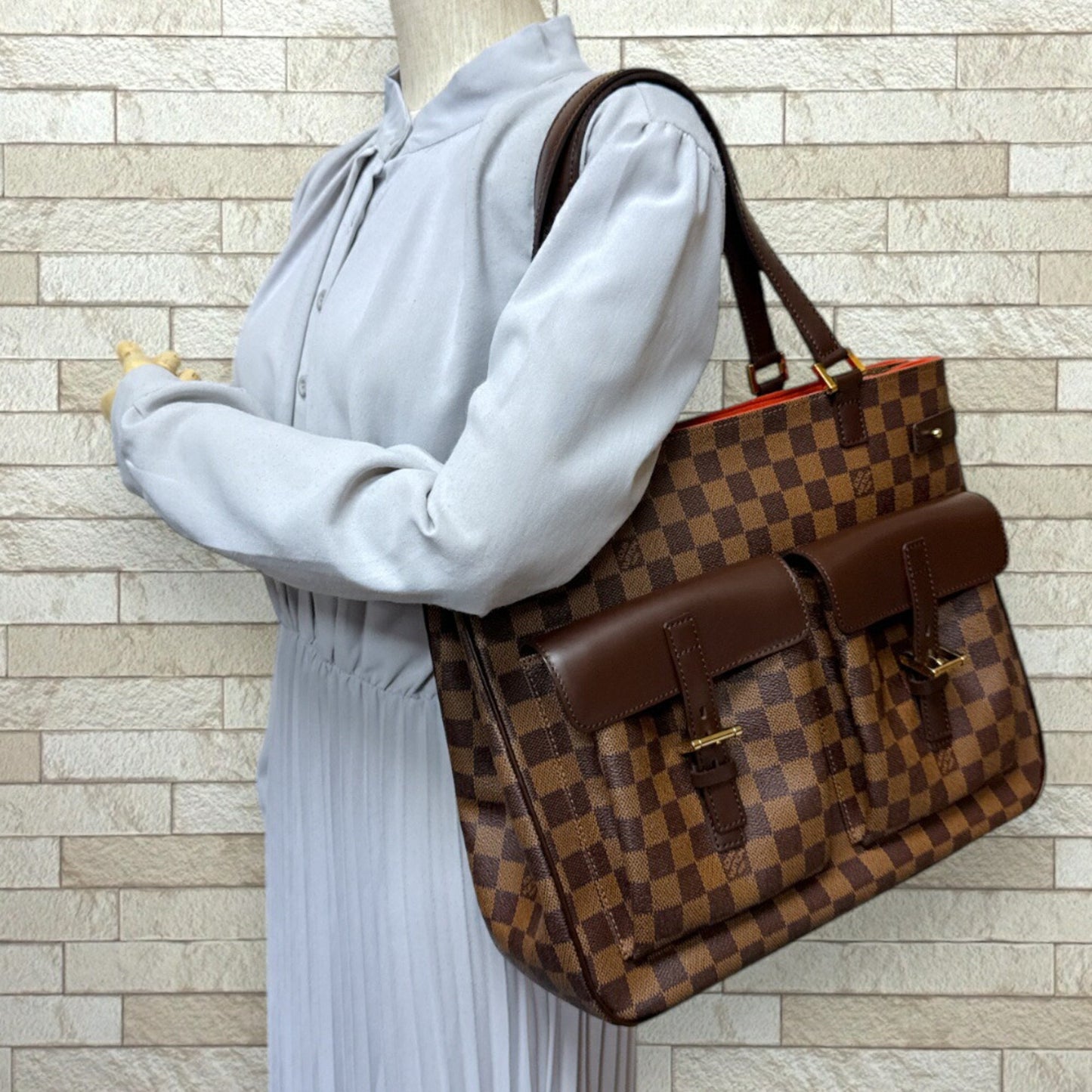 Louis Vuitton Uzes, Brown, Canvas, handbag