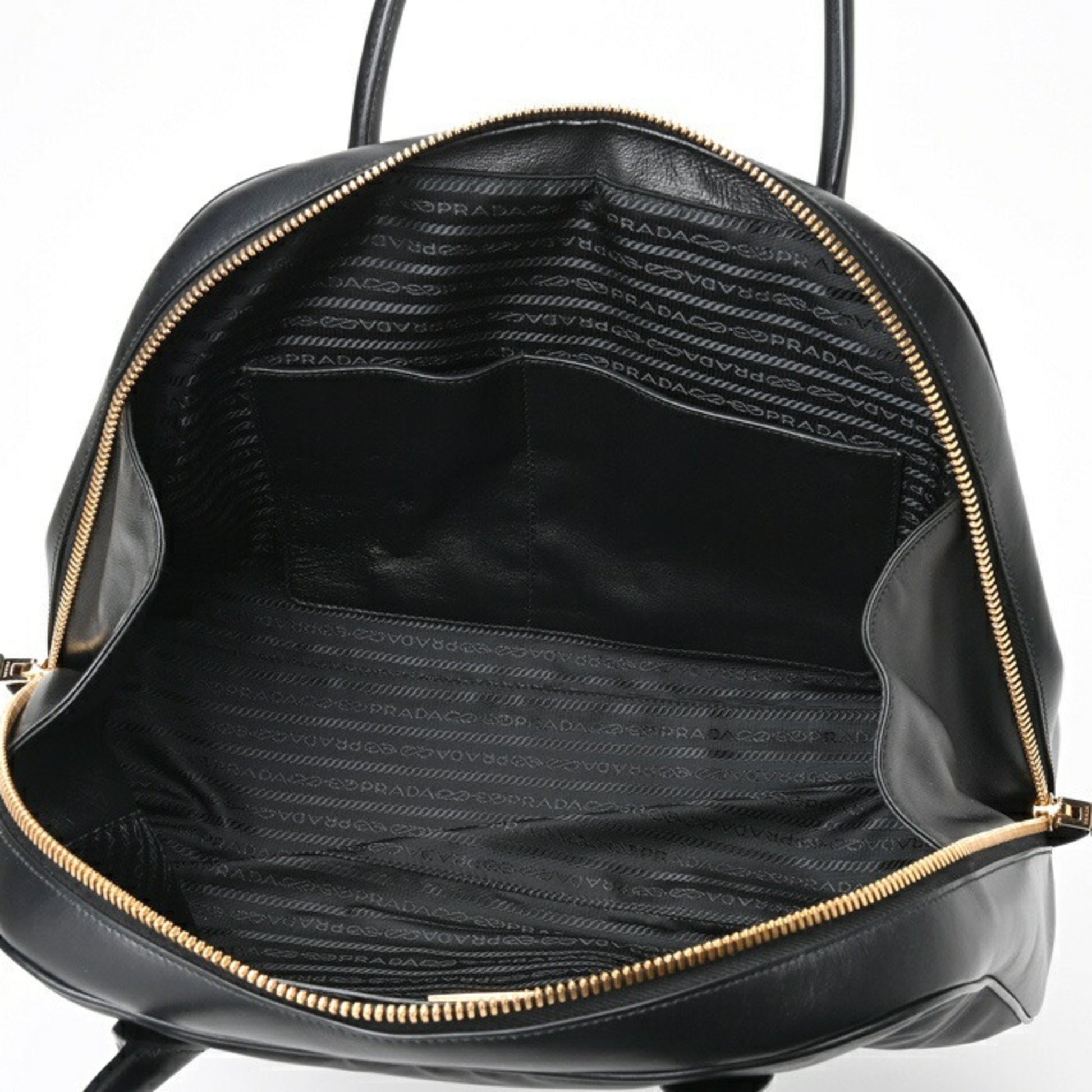 Prada Re-Nylon, Black, Synthetic, travel